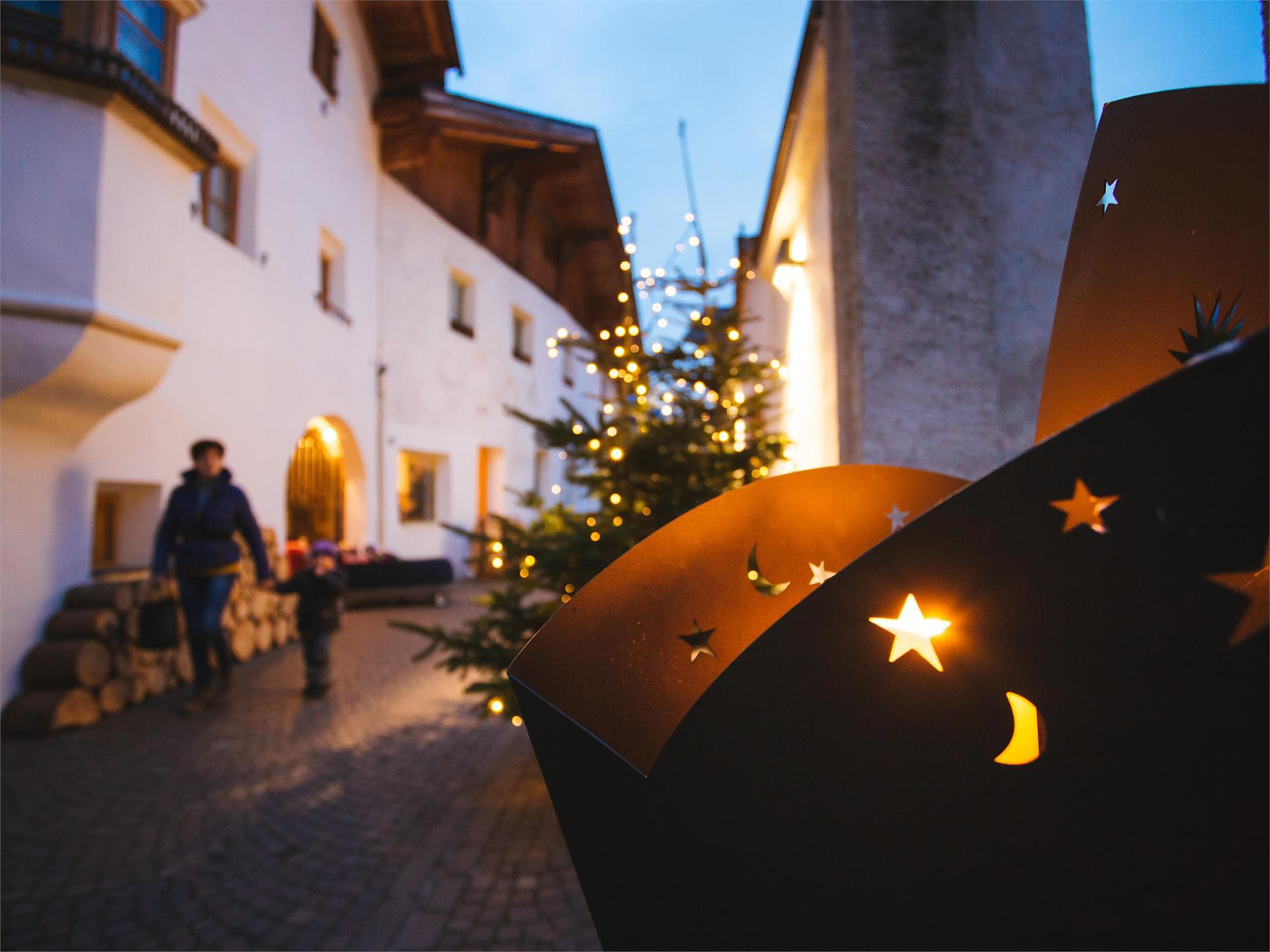Mårtiner Sternstundn · Nikolaus- und Engeleumzug - Meran und Umgebung - #2 - suedtirol.info