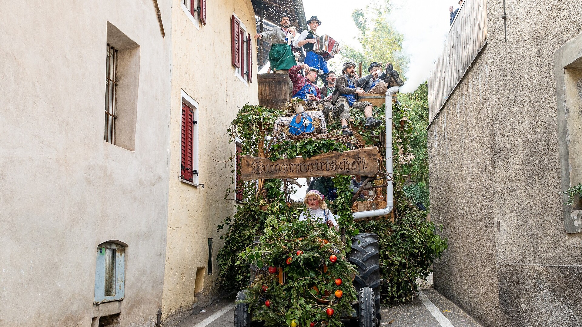 Carnival parade in Cortaccia - Alto Adige Wine Road - #2 - suedtirol.info