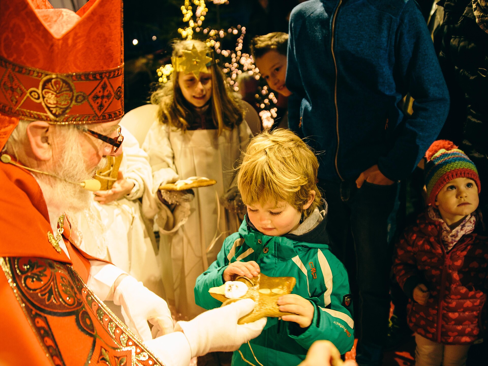 Mooser Advent · St. Nicholas Celebration - Meran/Merano and environs - #1 - suedtirol.info