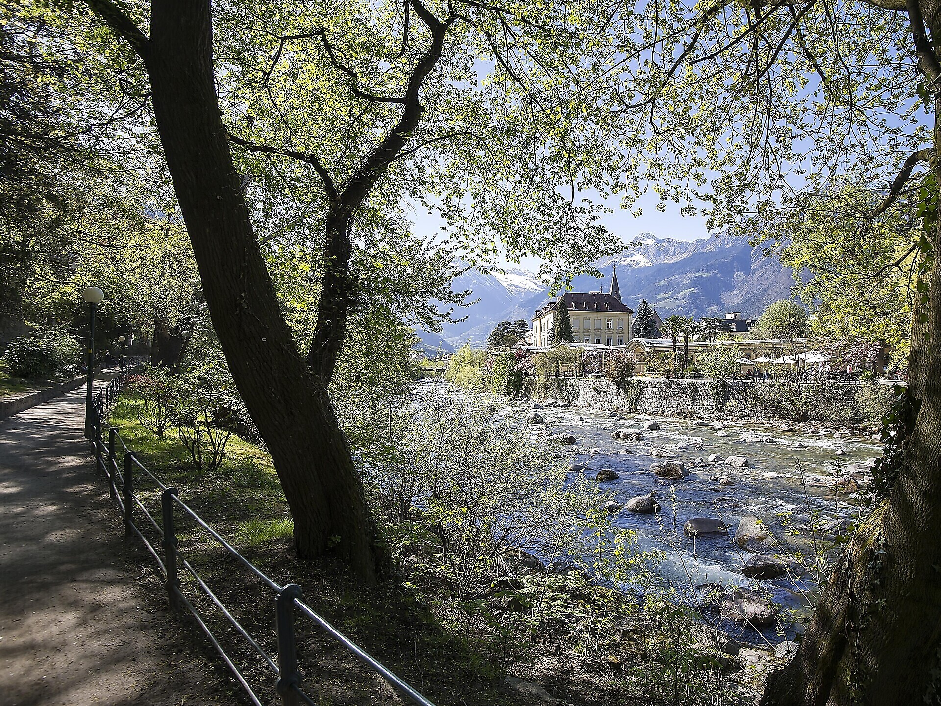 Muoviti a Merano:  Fiori e piante lungo la Passeggiata - Merano e dintorni - #1 - suedtirol.info