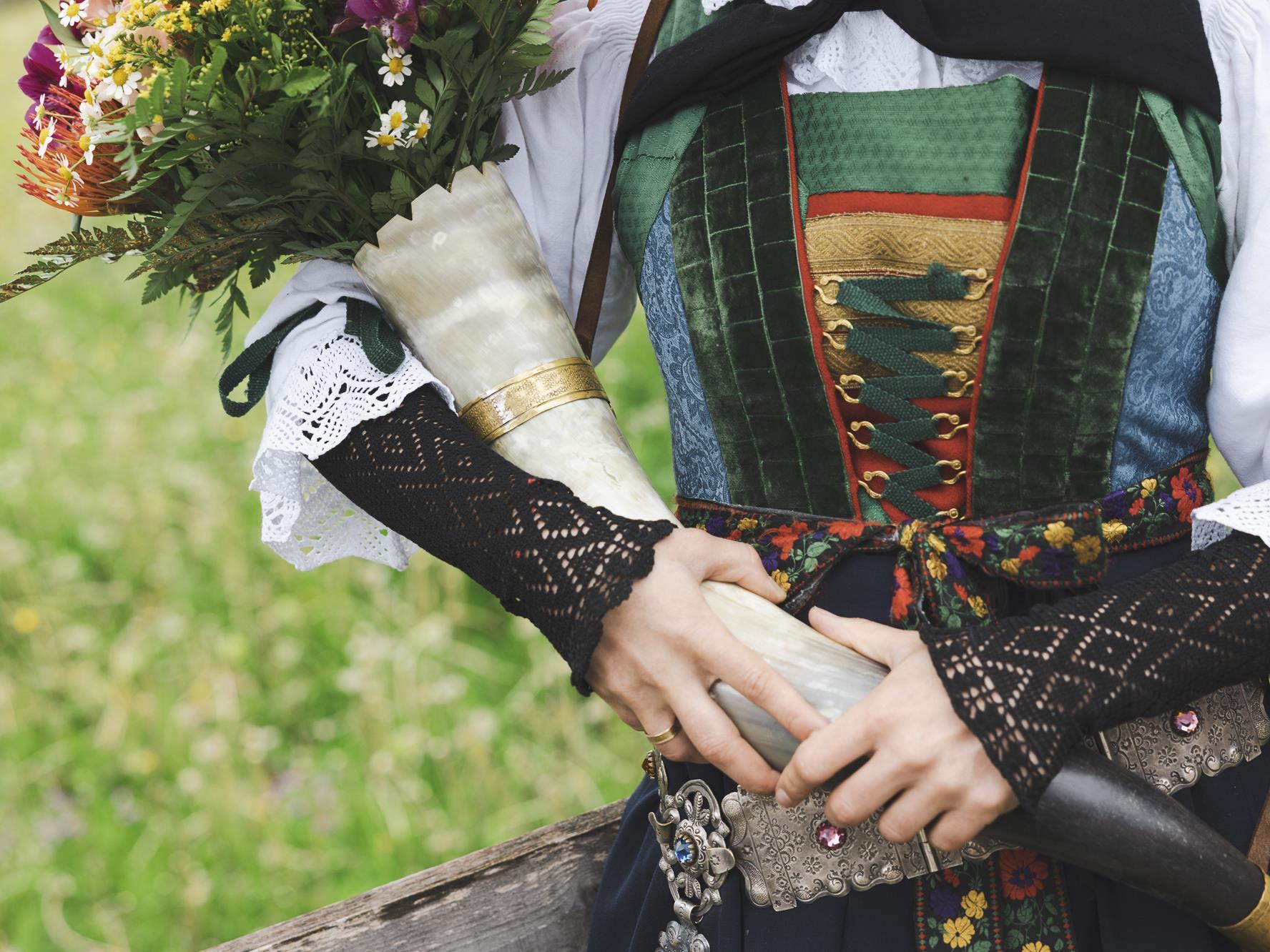 Nostes musighes - Das Tal und seine Musik Corvara 1 suedtirol.info