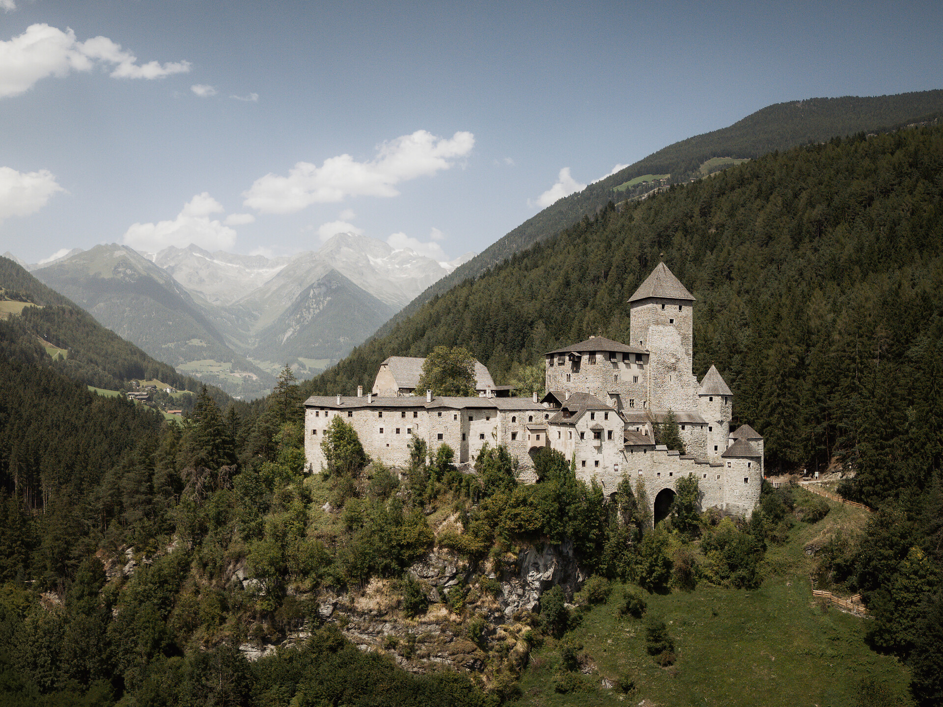 Nachtführung auf Burg Taufers - Ahrntal - #3 - suedtirol.info