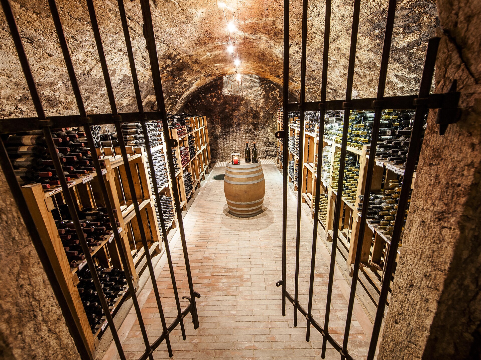 Notte delle Cantine 2025 Caldaro sulla Strada del Vino 1 suedtirol.info