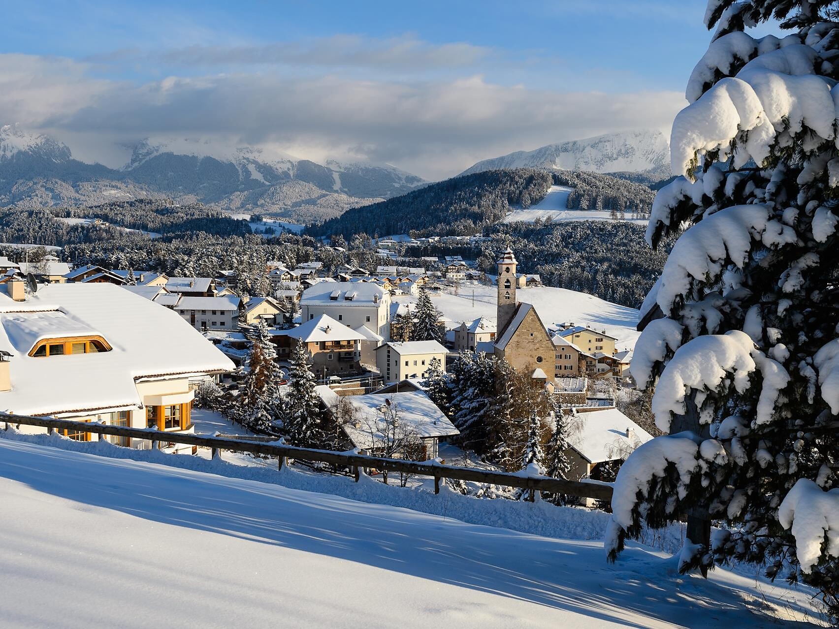 Discovery hike in winter Deutschnofen/Nova Ponente 1 suedtirol.info