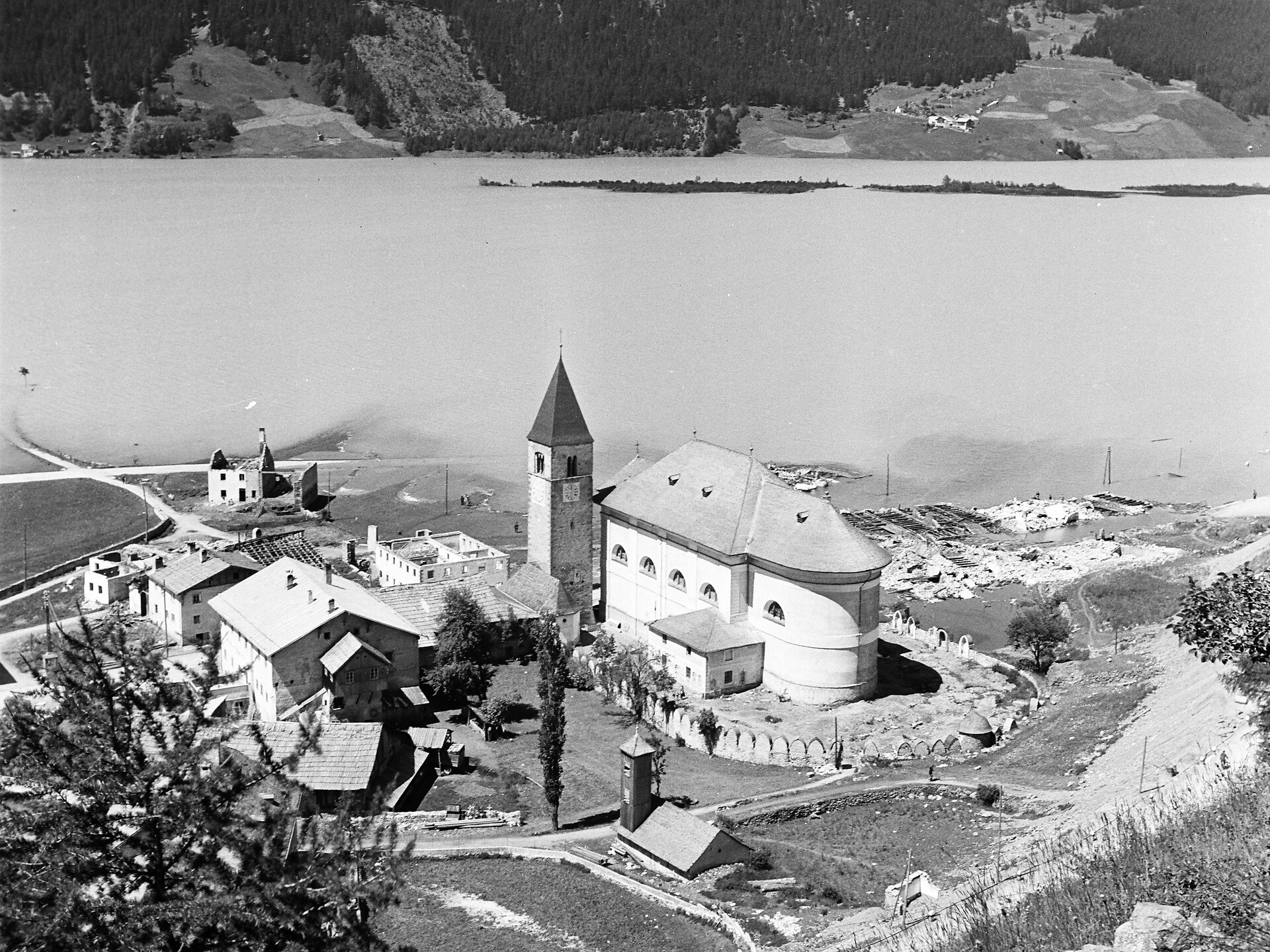 75 anni di stasi del lago "Ausigwassrt" - Val Venosta - #1 - suedtirol.info