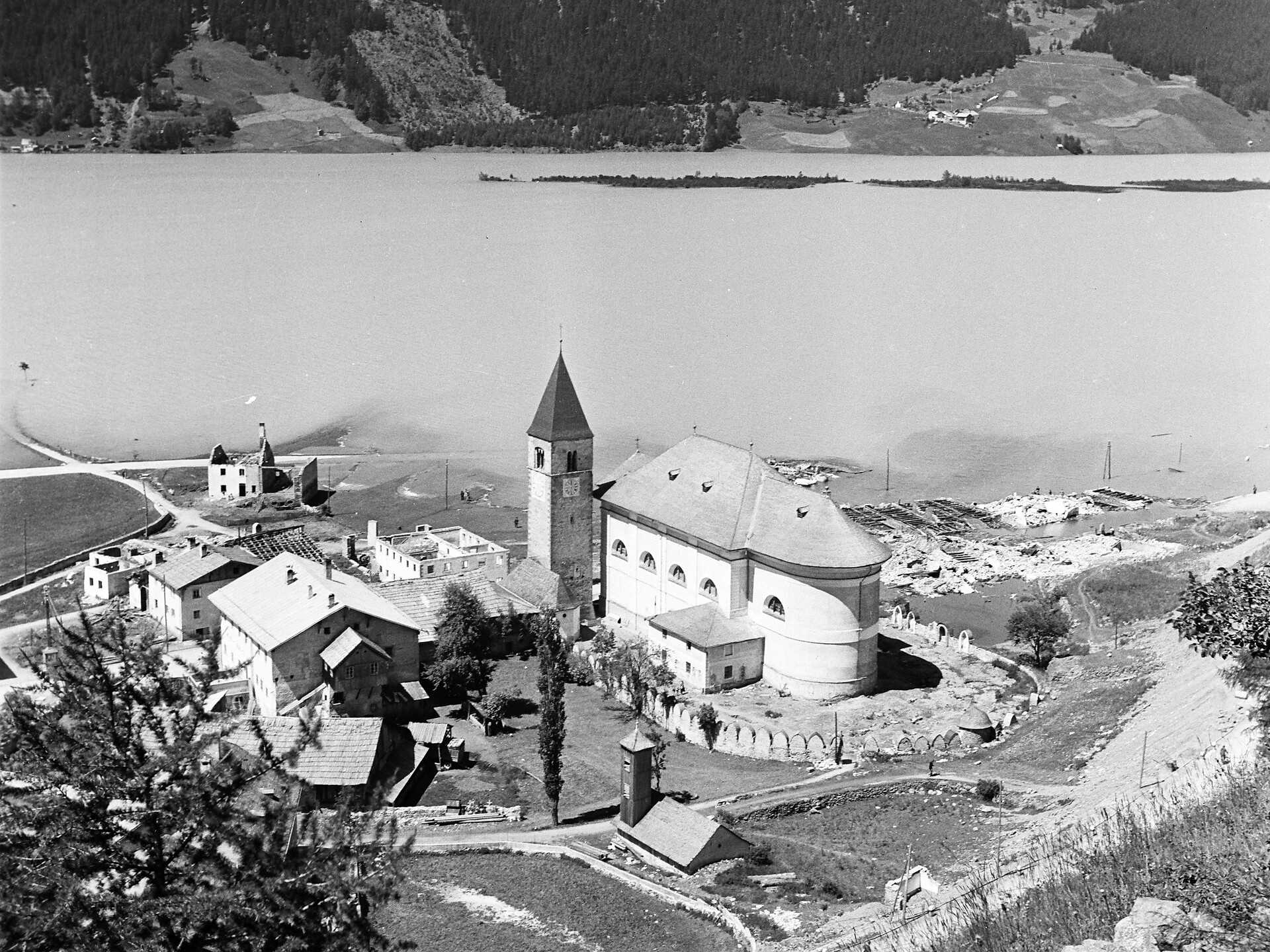 75 Jahre Seestauung Filmvorführung des Theaterstückes der Seestauung - Vinschgau - #1 - suedtirol.info
