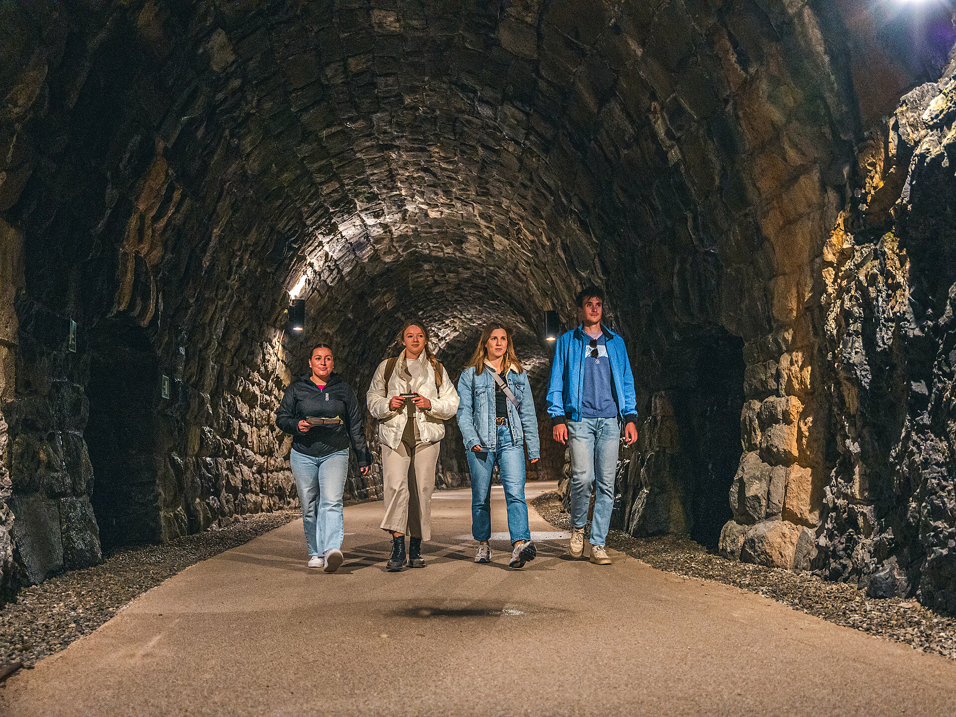 Outdoor Escape Game: Auf den Spuren der Grödner Bahn - Dolomitenregion Gröden - #1 - suedtirol.info