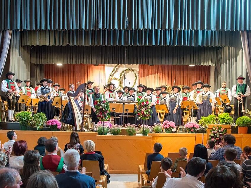 Concert of the Prissiano Music Band Tisens/Tesimo 1 suedtirol.info