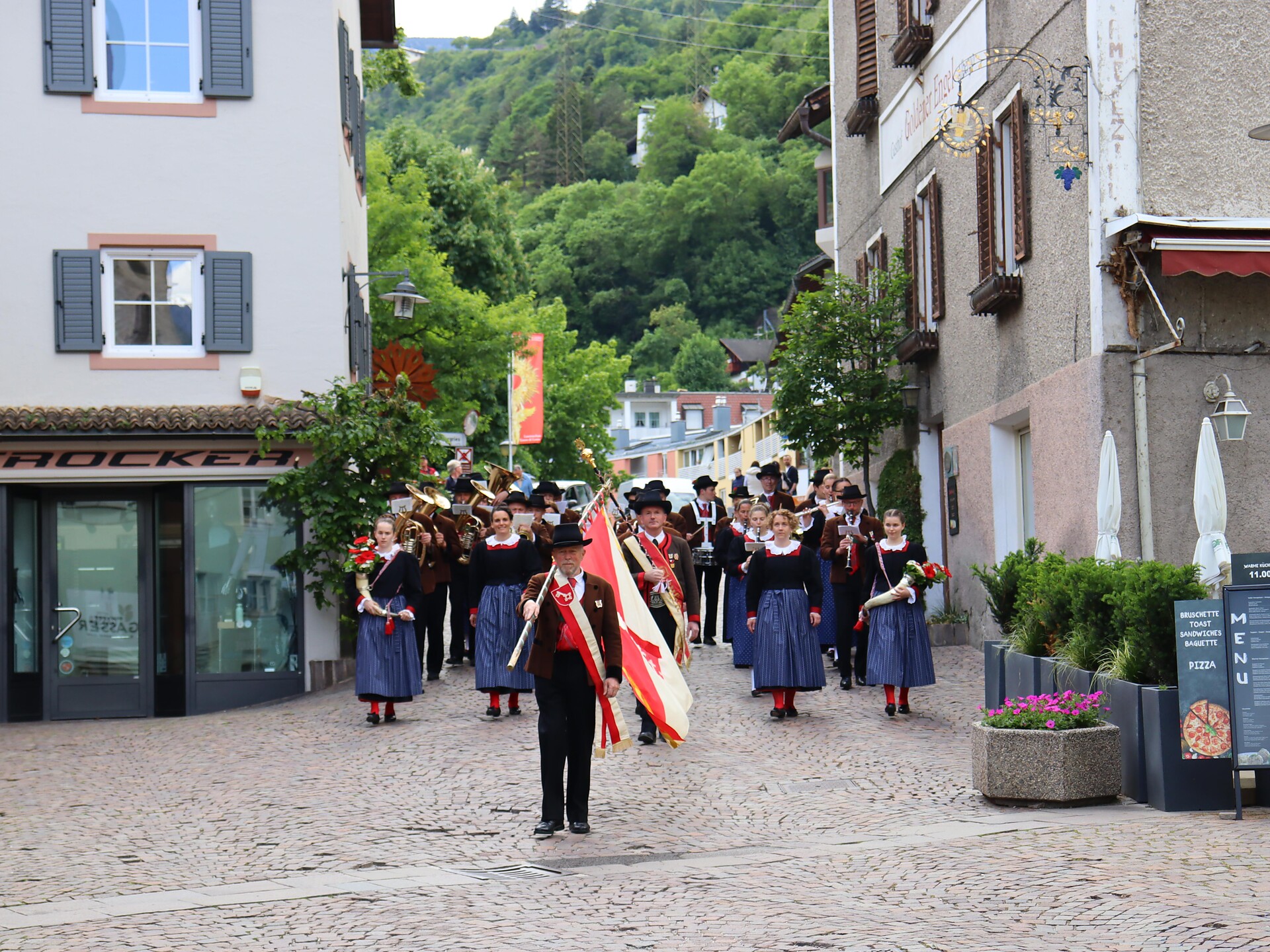 "Santa Clausen" Concert of the Klausen Town Band - Brixen/Bressanone and environs - #3 - suedtirol.info