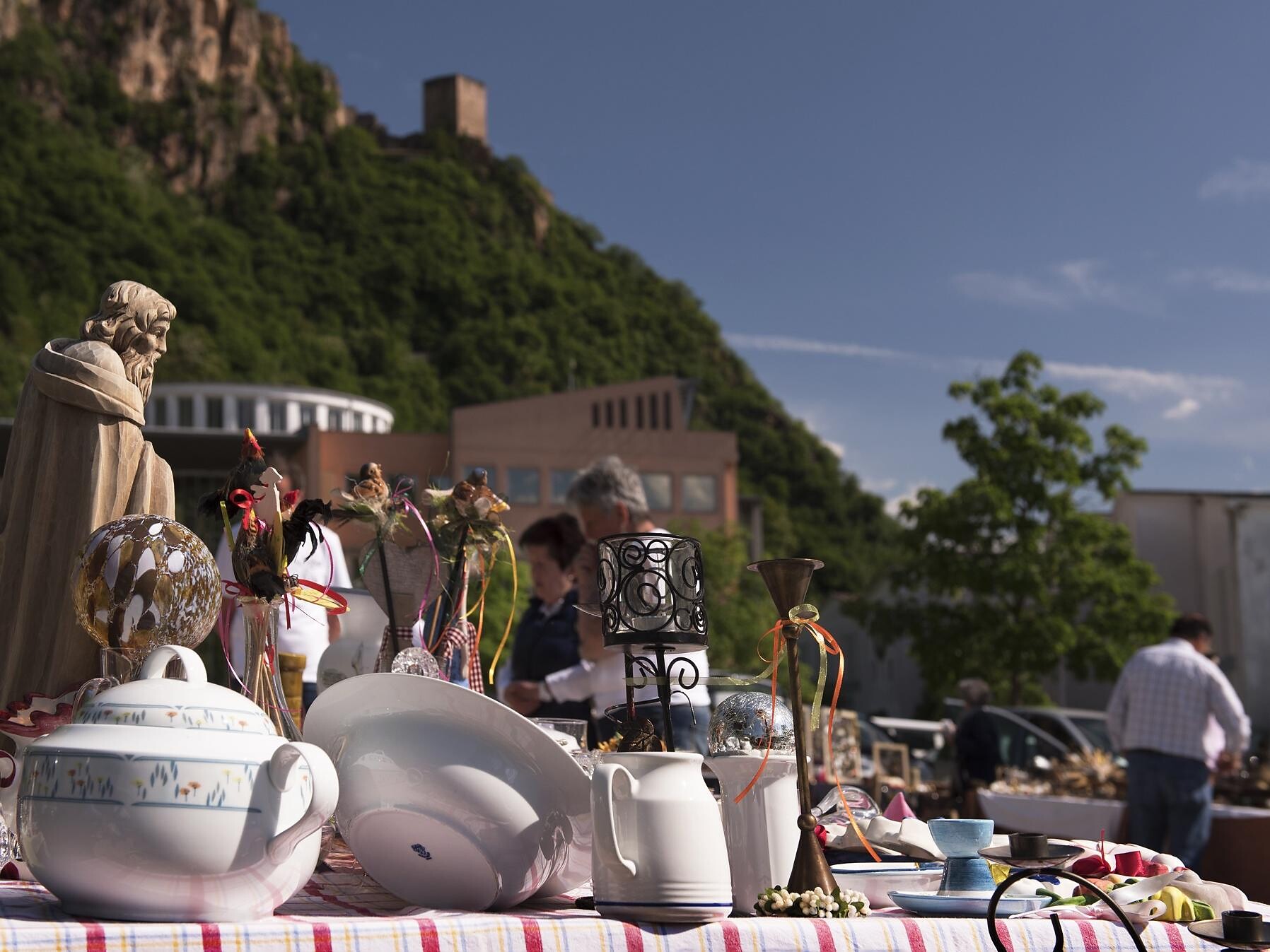"Kunis" Flohmarkt in Terlan Terlan 1 suedtirol.info