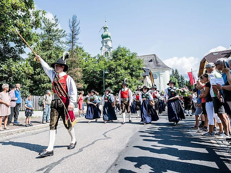 Patrozinium - mit der Musikkapelle Toblach - Kopie - Dolomitenregion 3 Zinnen - #2 - suedtirol.info