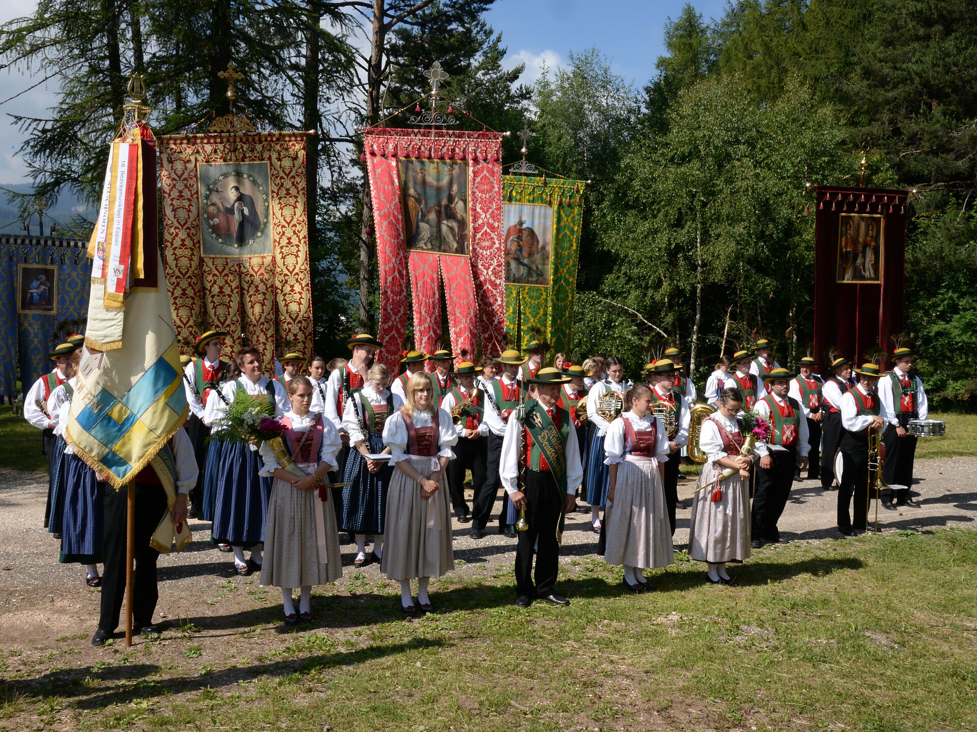 Concerto della banda musicale di Nova Ponente - Regione dolomitica Val d'Ega - #1 - suedtirol.info