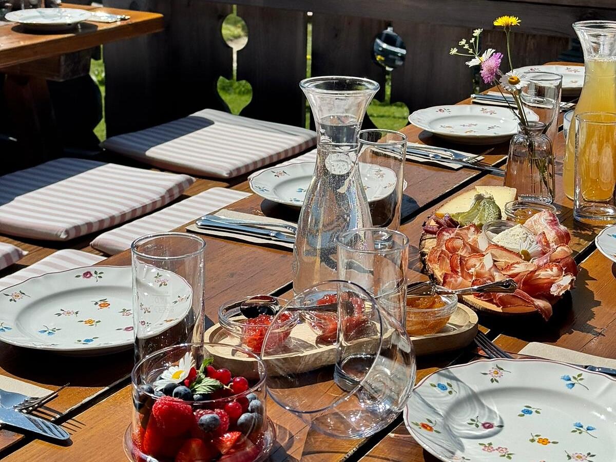 Pilates & Brunch: Il modo perfetto per iniziare la giornata - Regione dolomitica Val Gardena - #2 - suedtirol.info