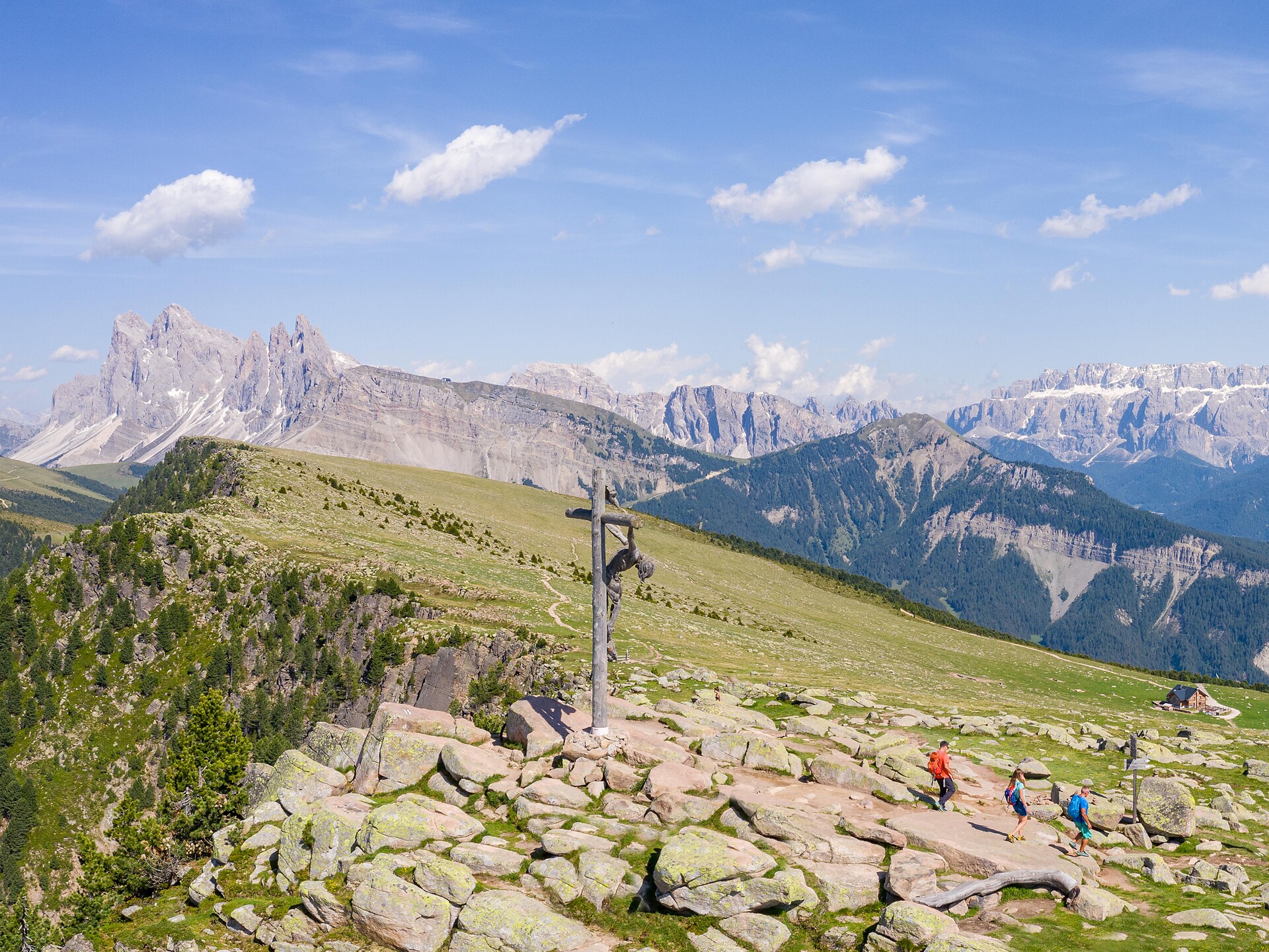 Panoramic hike to Resciesa in the Puez-Odle Nature Park Urtijëi/Ortisei 3 suedtirol.info
