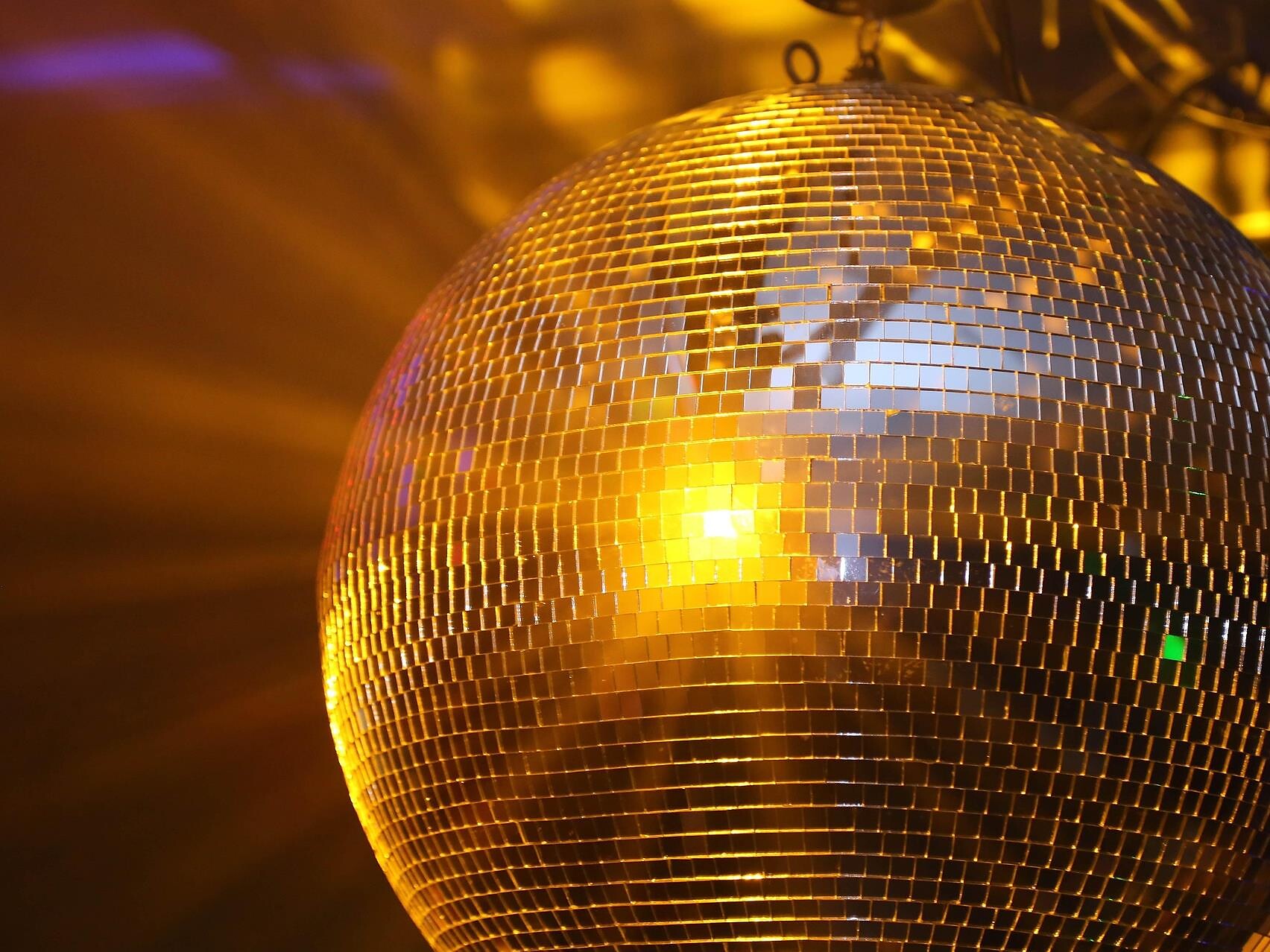 Pyjama Party at Hotel Post – Weißes Rössl with DJ - Dolomites Region Eggental - #1 - suedtirol.info