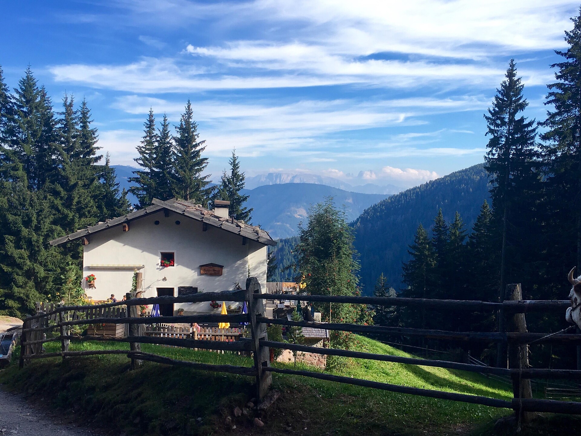Mundane celebration of the Putzer Kreuz and alpin festival Sarntal/Sarentino 2 suedtirol.info