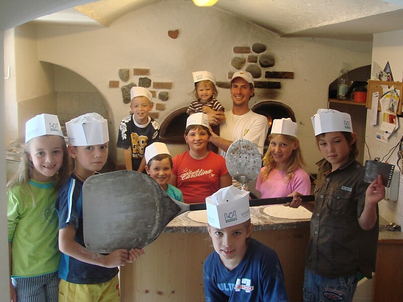 Pizza backen mit Peter Feldthurns 1 suedtirol.info