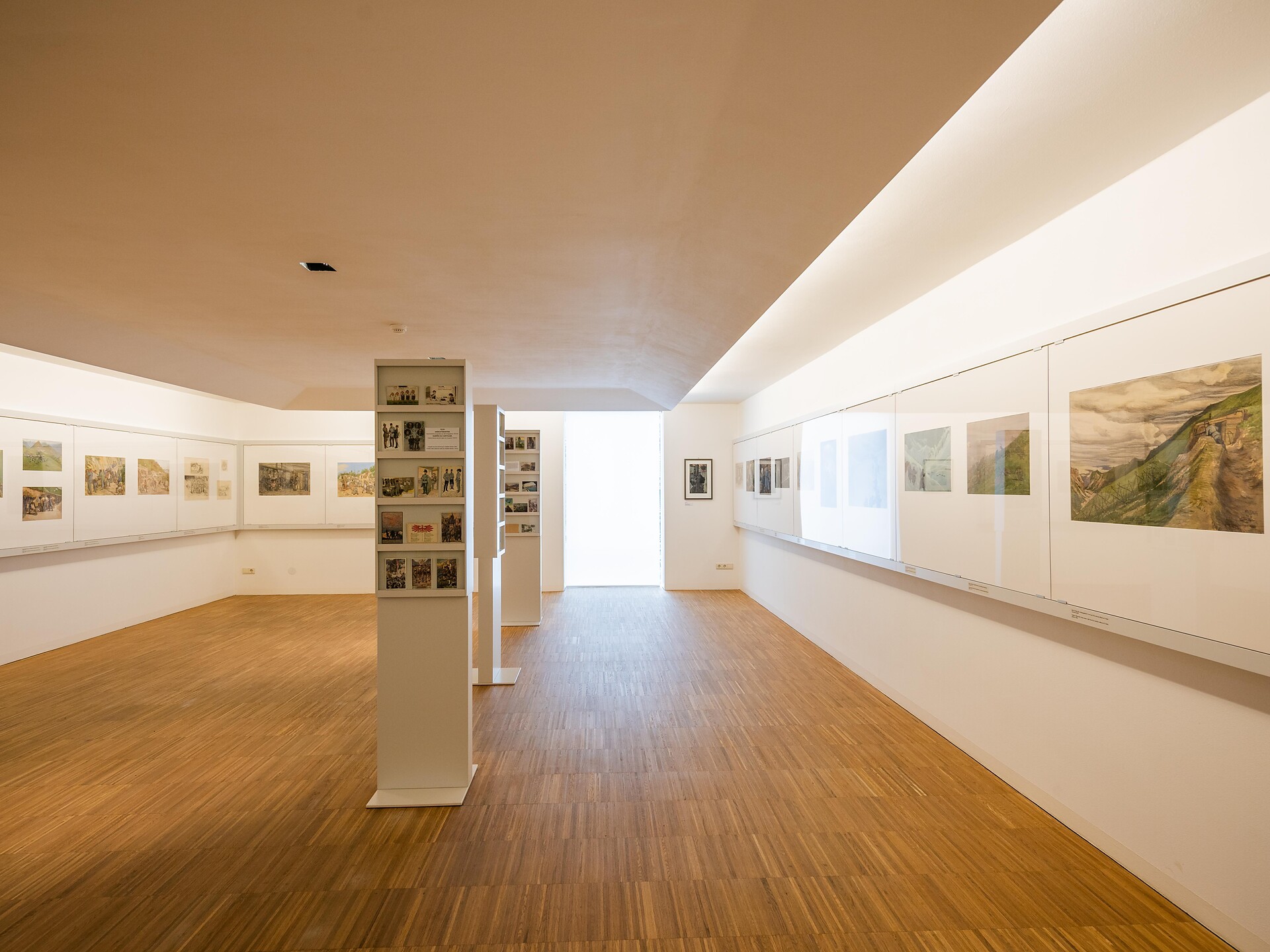 Rudolf Stolz Museum Austellung "KlangFarben...zwischen Himmel und Erde" - Dolomitenregion 3 Zinnen - #2 - suedtirol.info
