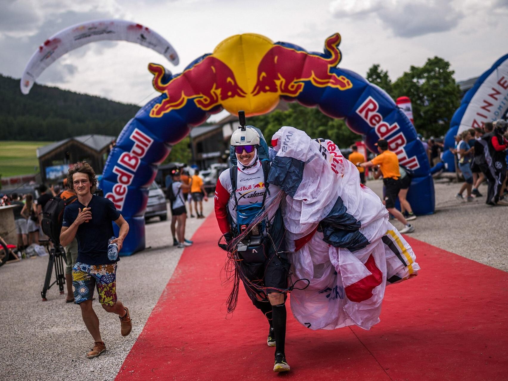 Red Bull X-Alps - Dolomitenregion 3 Zinnen - #1 - suedtirol.info