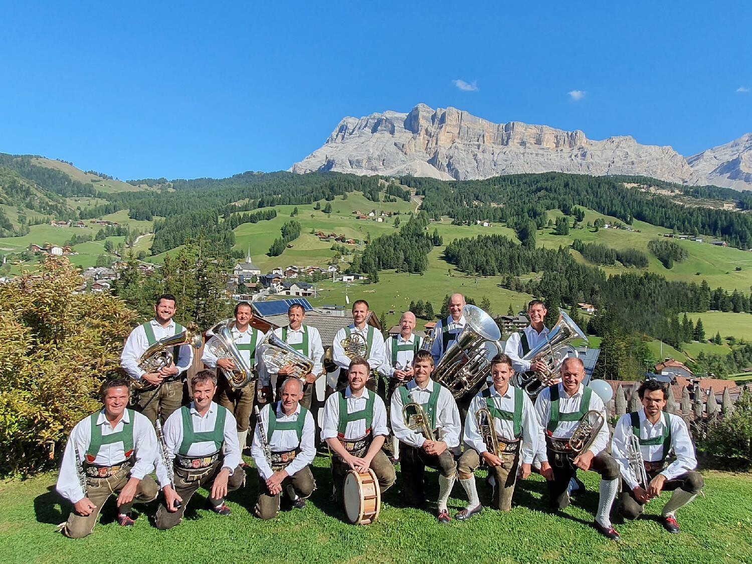 Sonns y tradiziuns - Folk evening - Dolomites Region Alta Badia - #3 - suedtirol.info