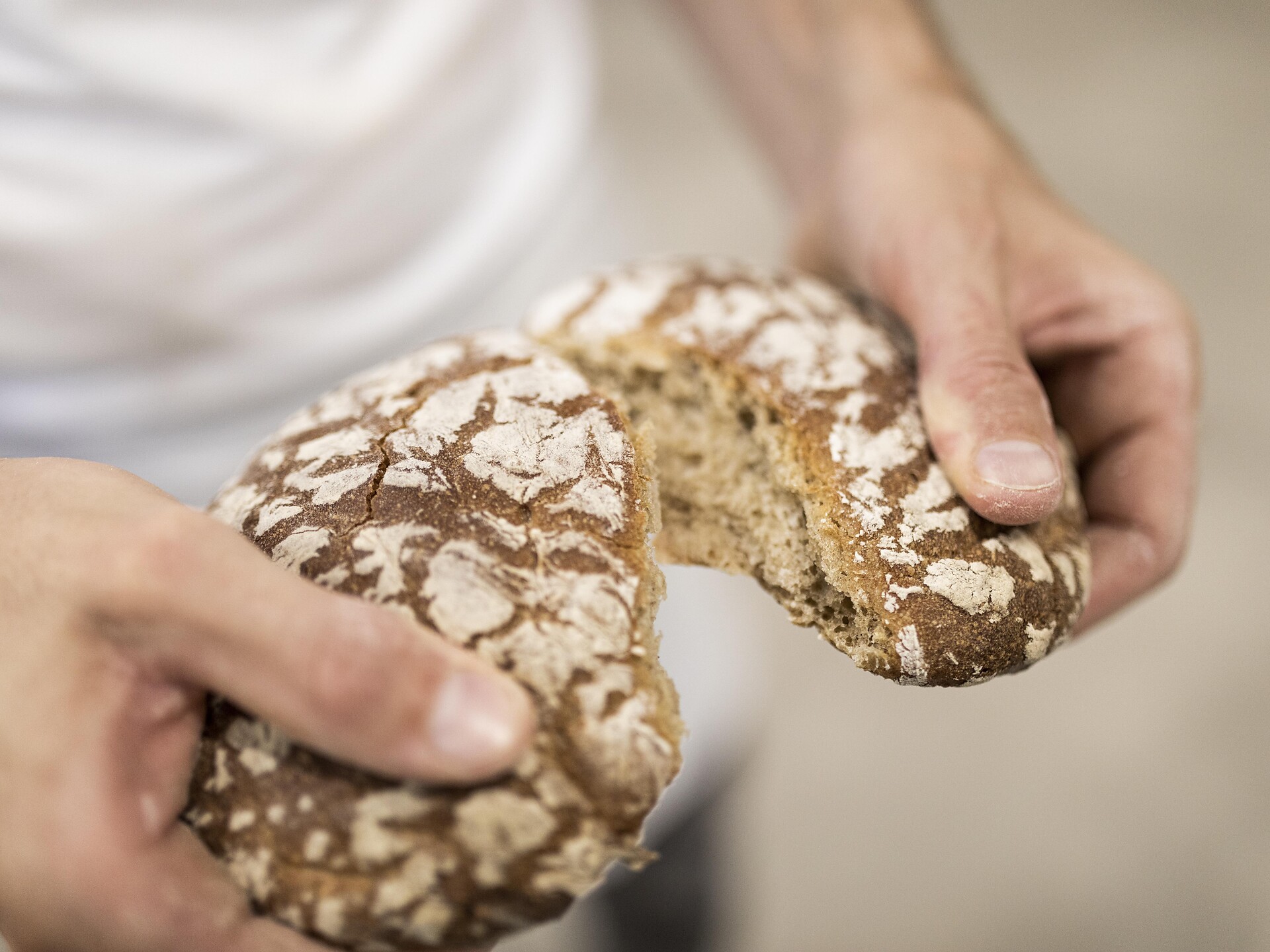 Slow Food Travel - From grain to bread Villnöss/Funes 1 suedtirol.info