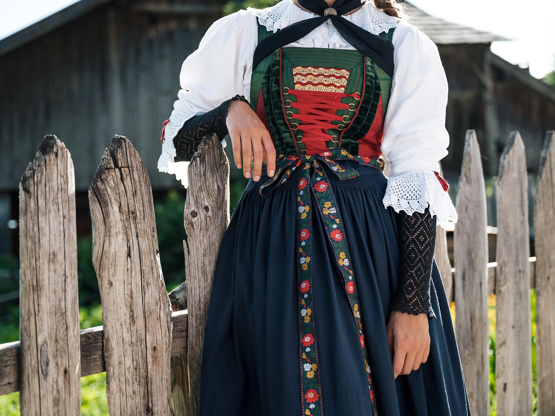 Sonns y tradiziuns - Folk evening - Dolomites Region Alta Badia - #1 - suedtirol.info