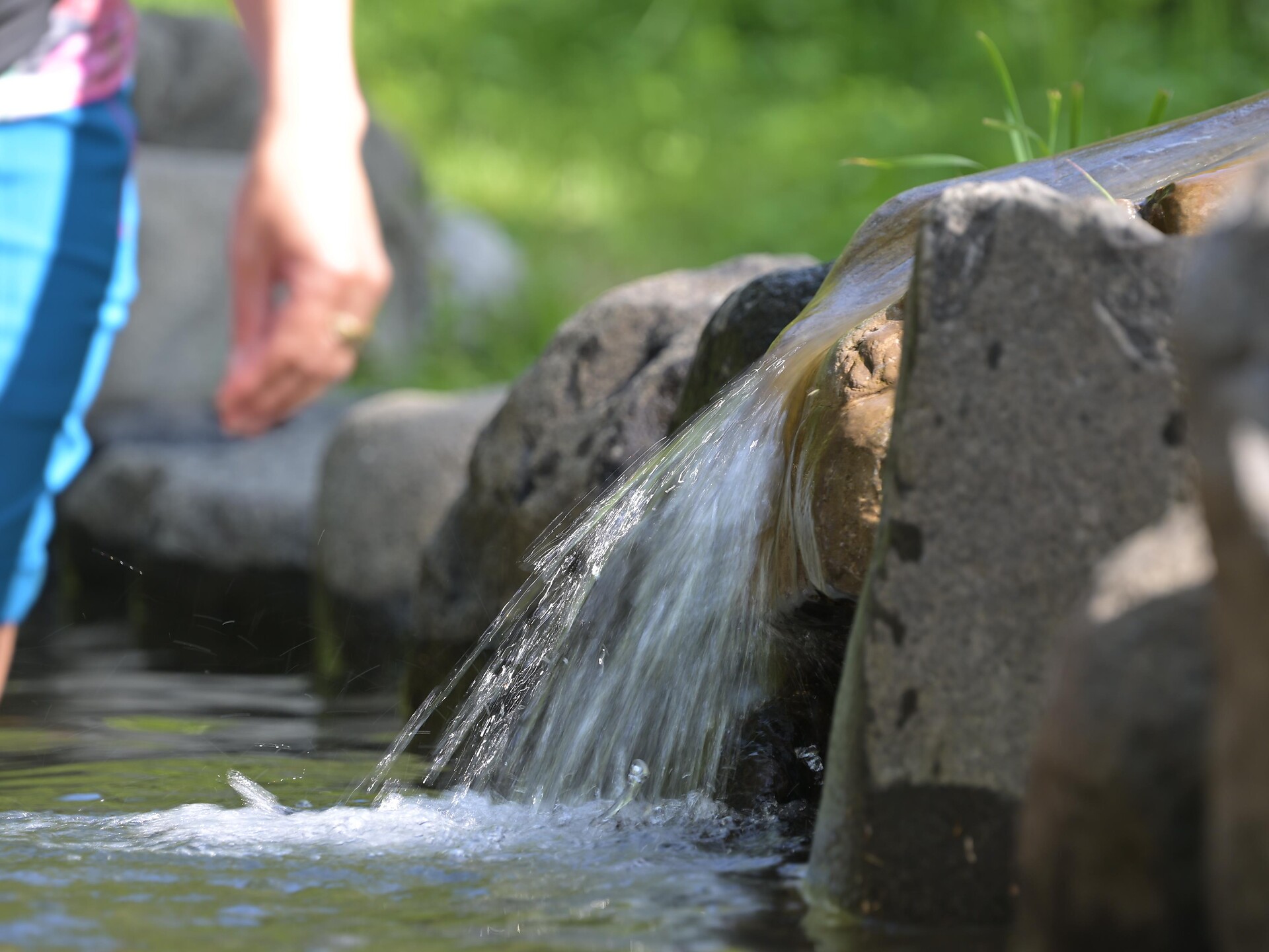 Seiser Alm Balance: Kneippen in Ratzes - Dolomitenregion Seiser Alm - #2 - suedtirol.info