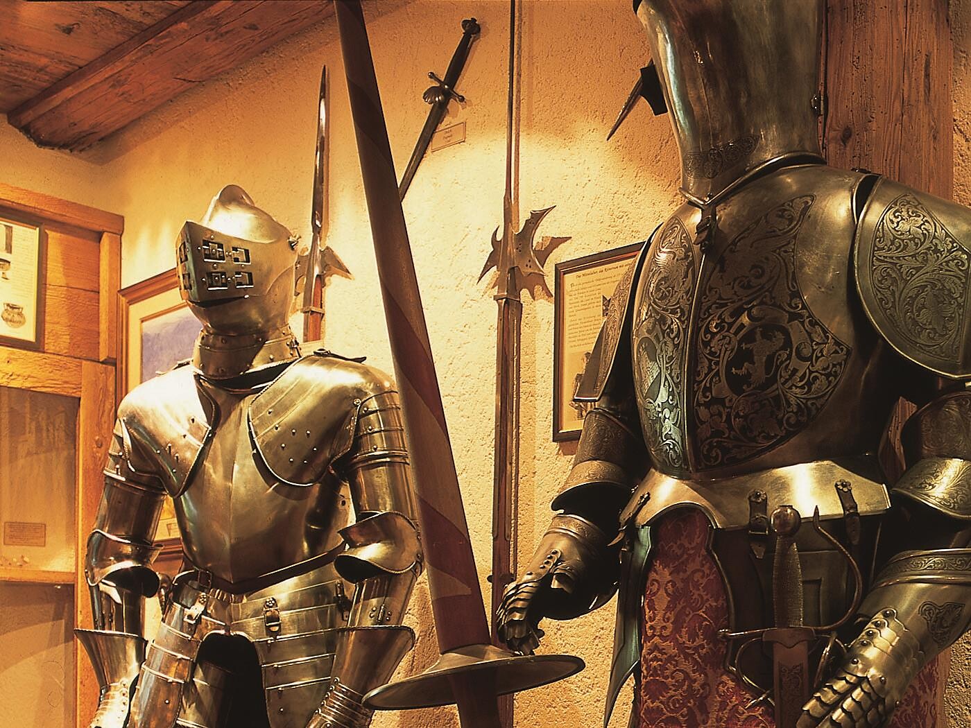 Leggende e storie al Museo di Collepietra in lingua tedesca - Regione dolomitica Val d'Ega - #3 - suedtirol.info