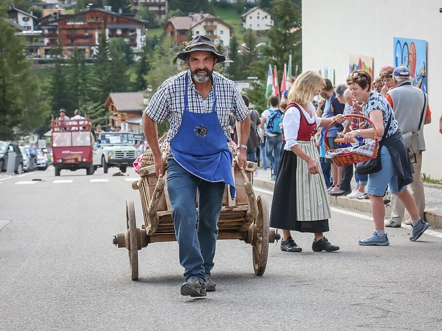 Segra de Badia - Kirchweihfest in Badia Badia 3 suedtirol.info