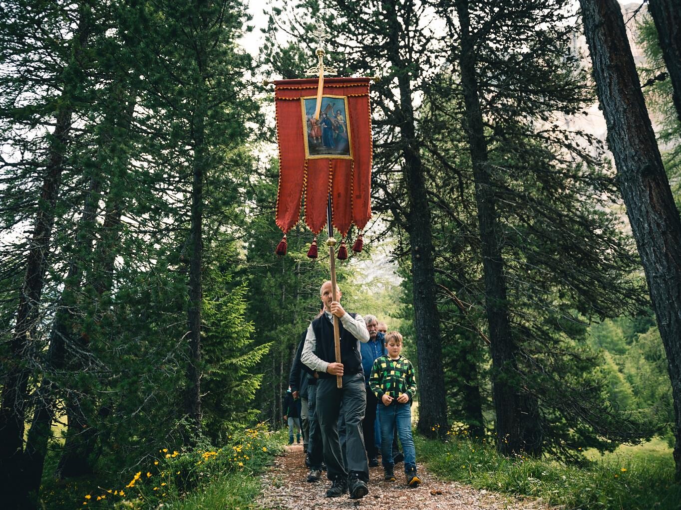 San Pire y San Paul - Procession in honour of Saints Peter and Paul Badia 1 suedtirol.info