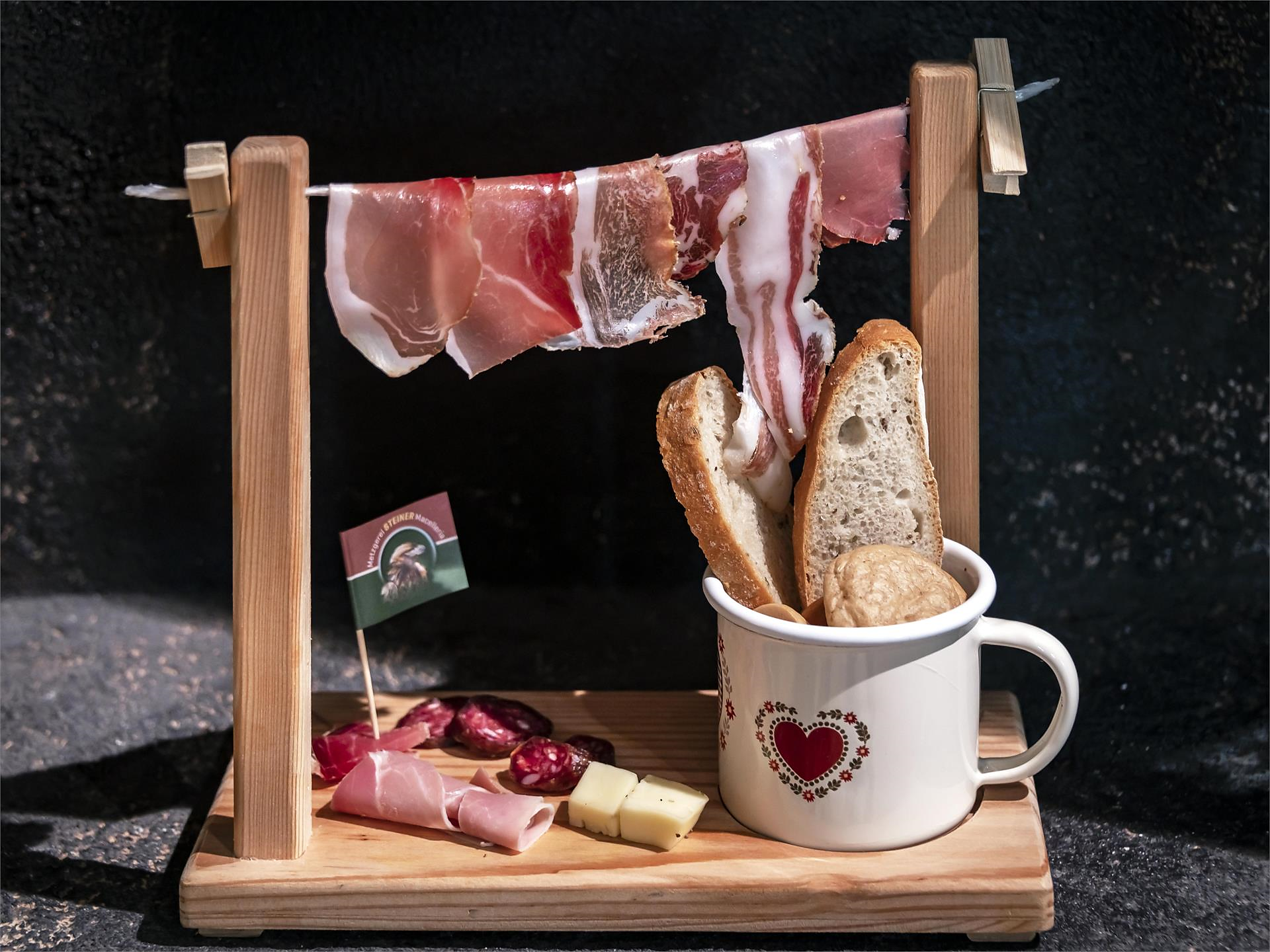 Speck & Wine - Dolomitenregion Kronplatz - #1 - suedtirol.info