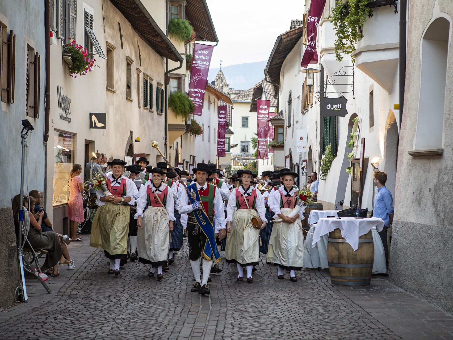 Weinpromenade & Kulturabend | WeinKulturWochen - Südtiroler Weinstraße - #3 - suedtirol.info