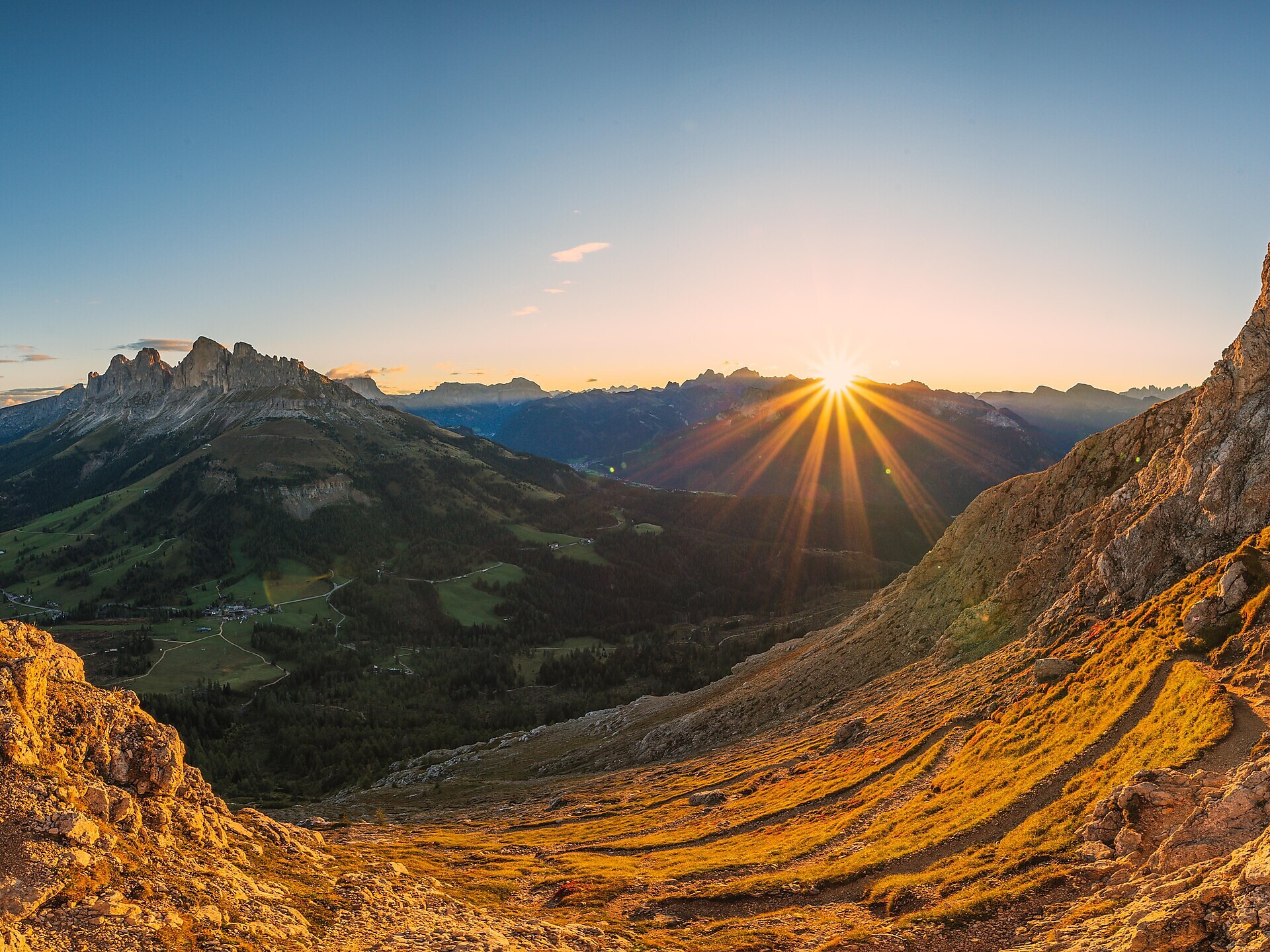 Escursione all’alba sul Catinaccio con colazione - Regione dolomitica Val d'Ega - #3 - suedtirol.info