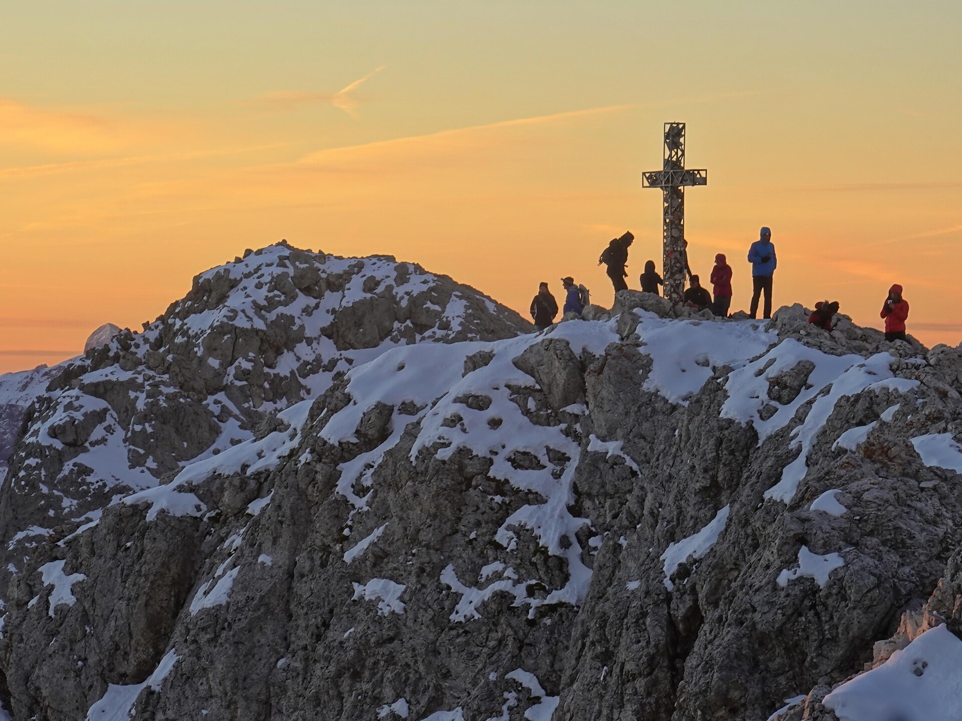 Sonnenaufgangswanderung auf den Plattkofel mit Frühstück in der Plattkofelhütte Kastelruth 1 suedtirol.info