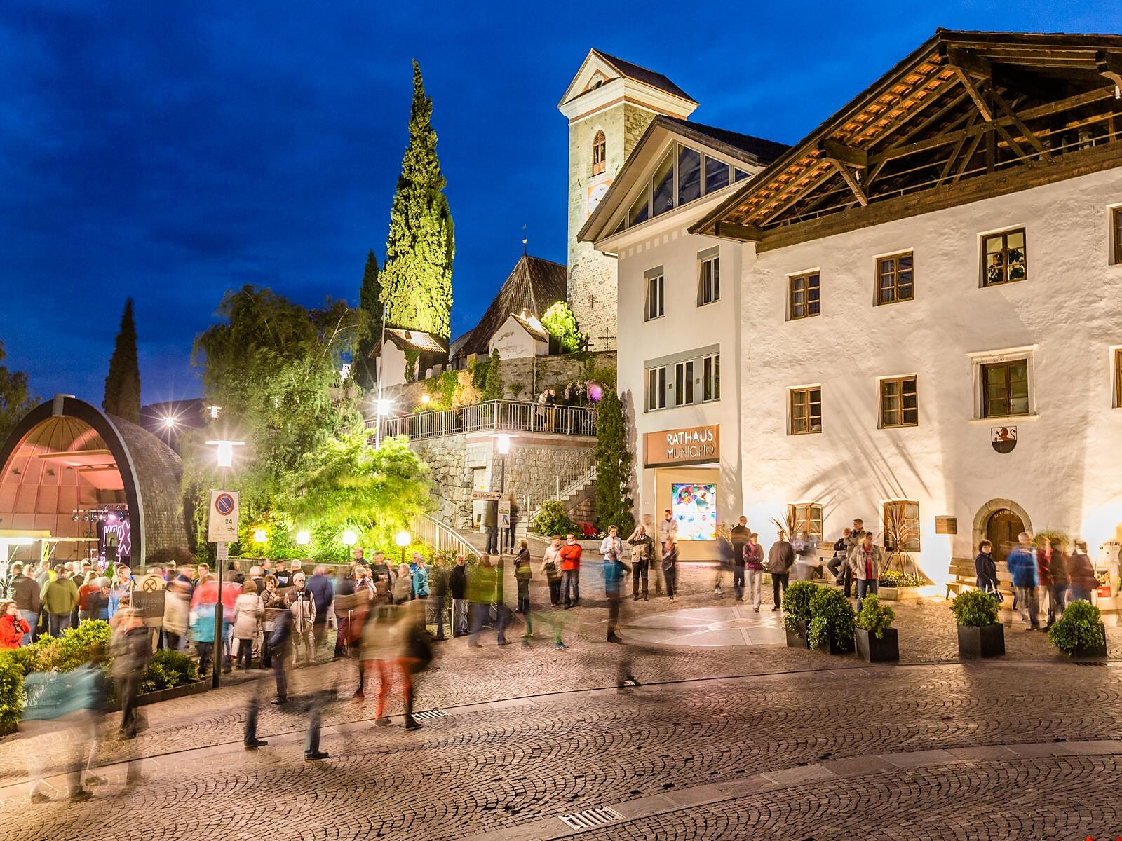 Sommerabend mit der Gruppe "Männer der Berge" in Schenna Schenna 3 suedtirol.info