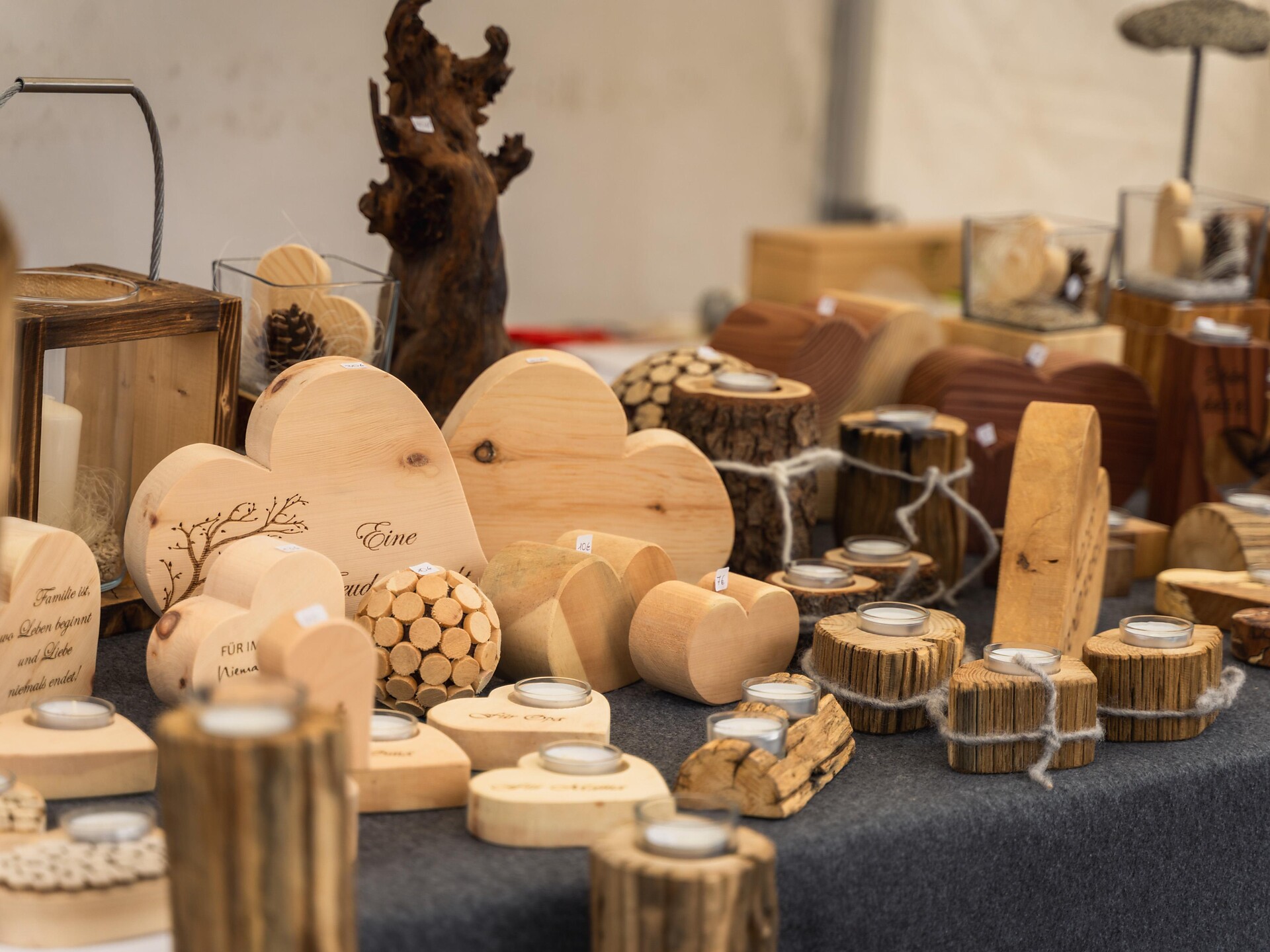 Schenner Markt im Dorfzentrum von Schenna - Meran und Umgebung - #3 - suedtirol.info