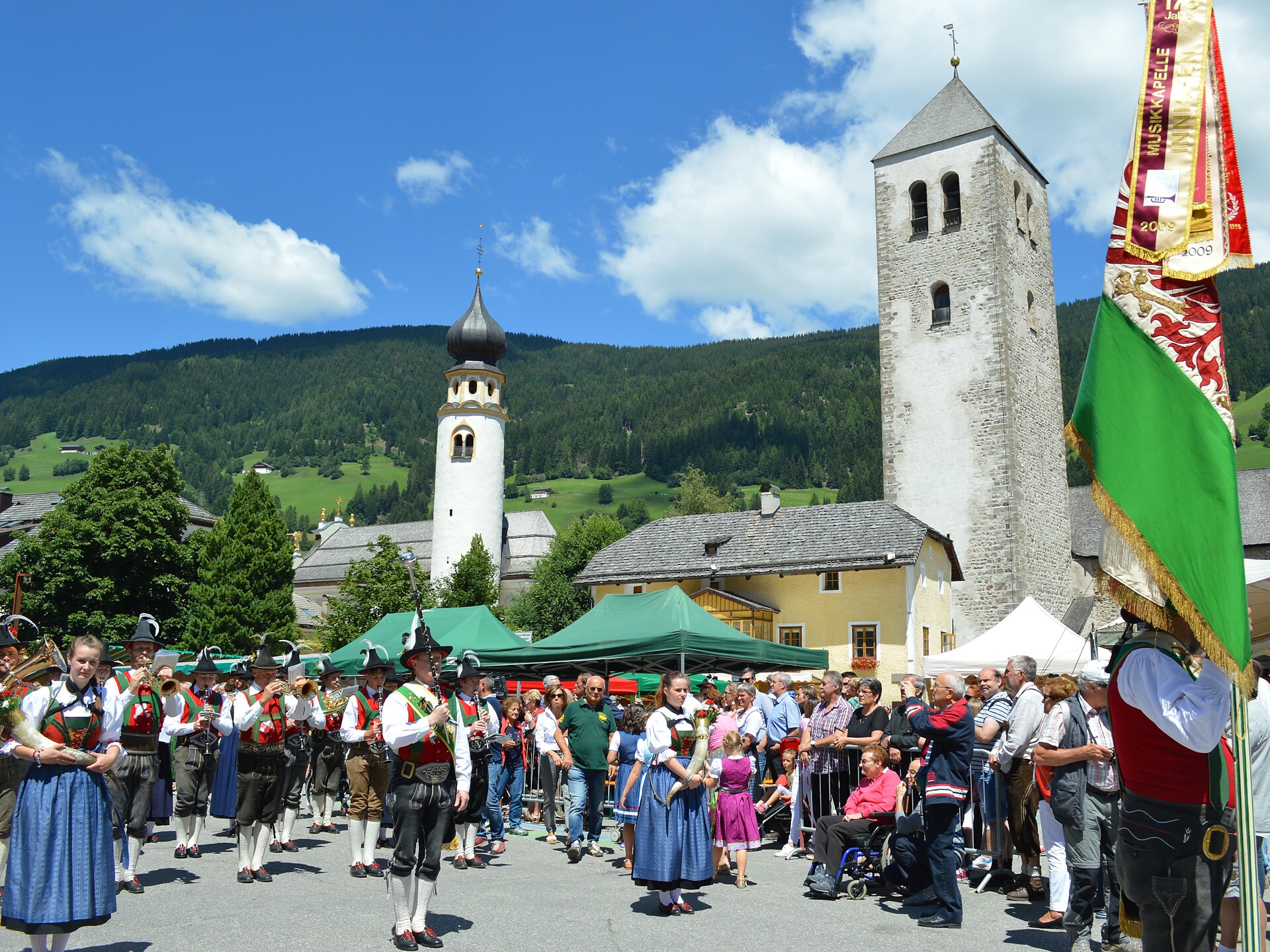 Festa d'estate dei Vigili del Fuoco Volontari di San Candido - Regione dolomitica 3 Cime - #1 - suedtirol.info