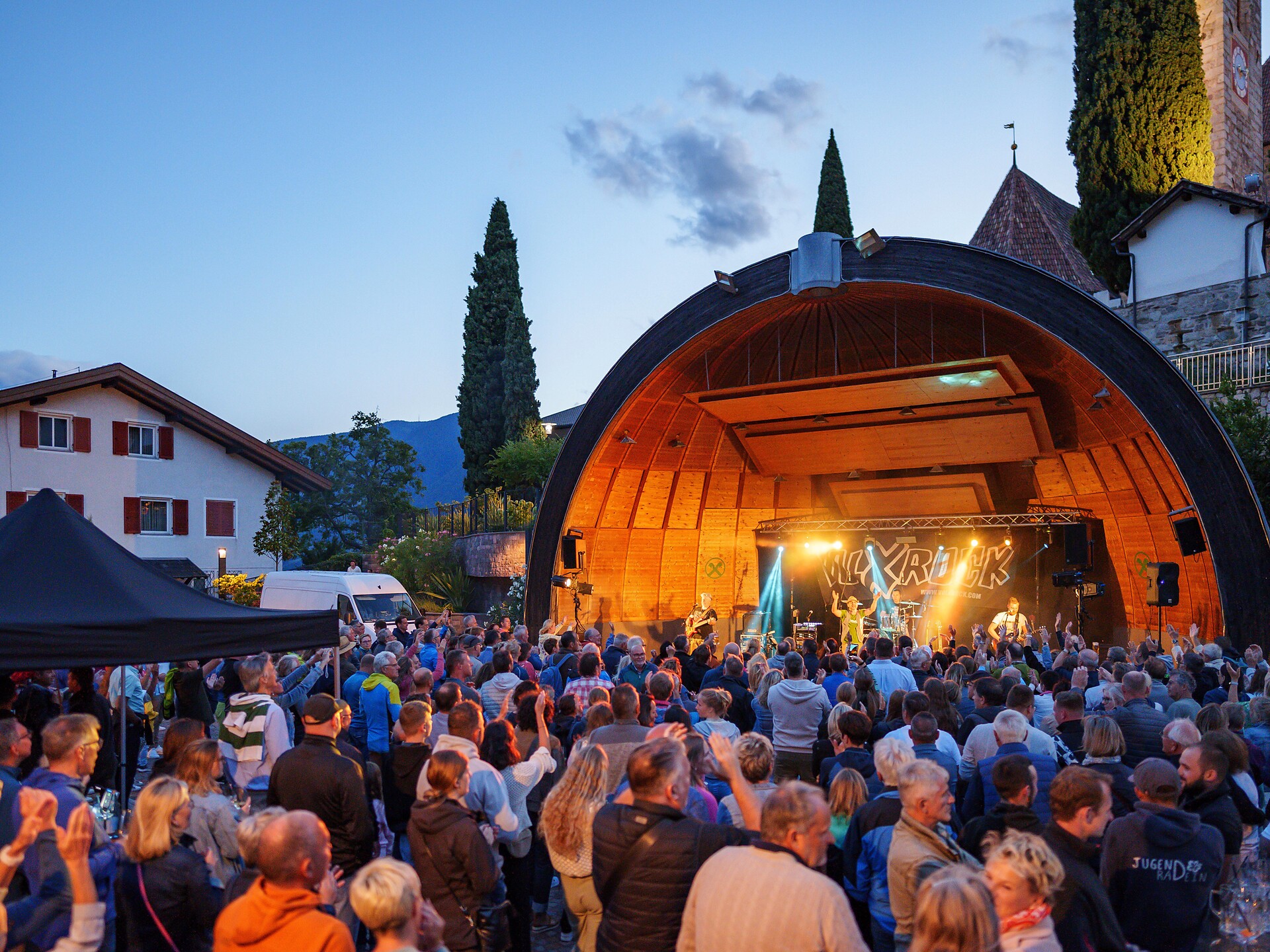 Summer evening with live music with "Karussell" in Schenna - Meran/Merano and environs - #2 - suedtirol.info