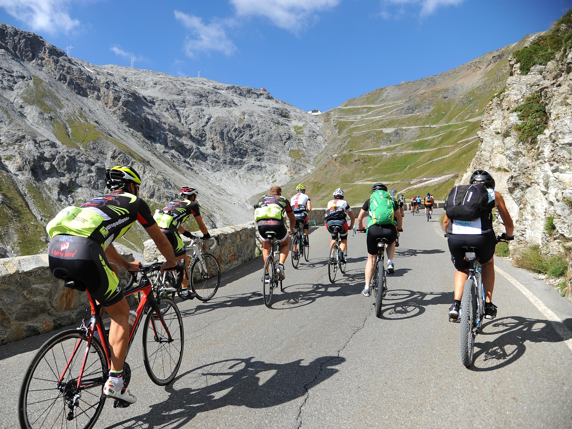 Stilfserjoch Radtag - Stelvio Bike Day Stilfs 2 suedtirol.info