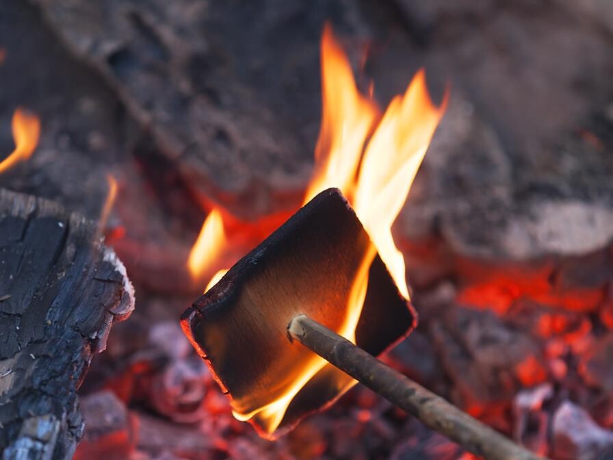 Scheibenschlagen - Disk Flinging in the Upper Venosta Valley - Vinschgau/Val Venosta - #2 - suedtirol.info