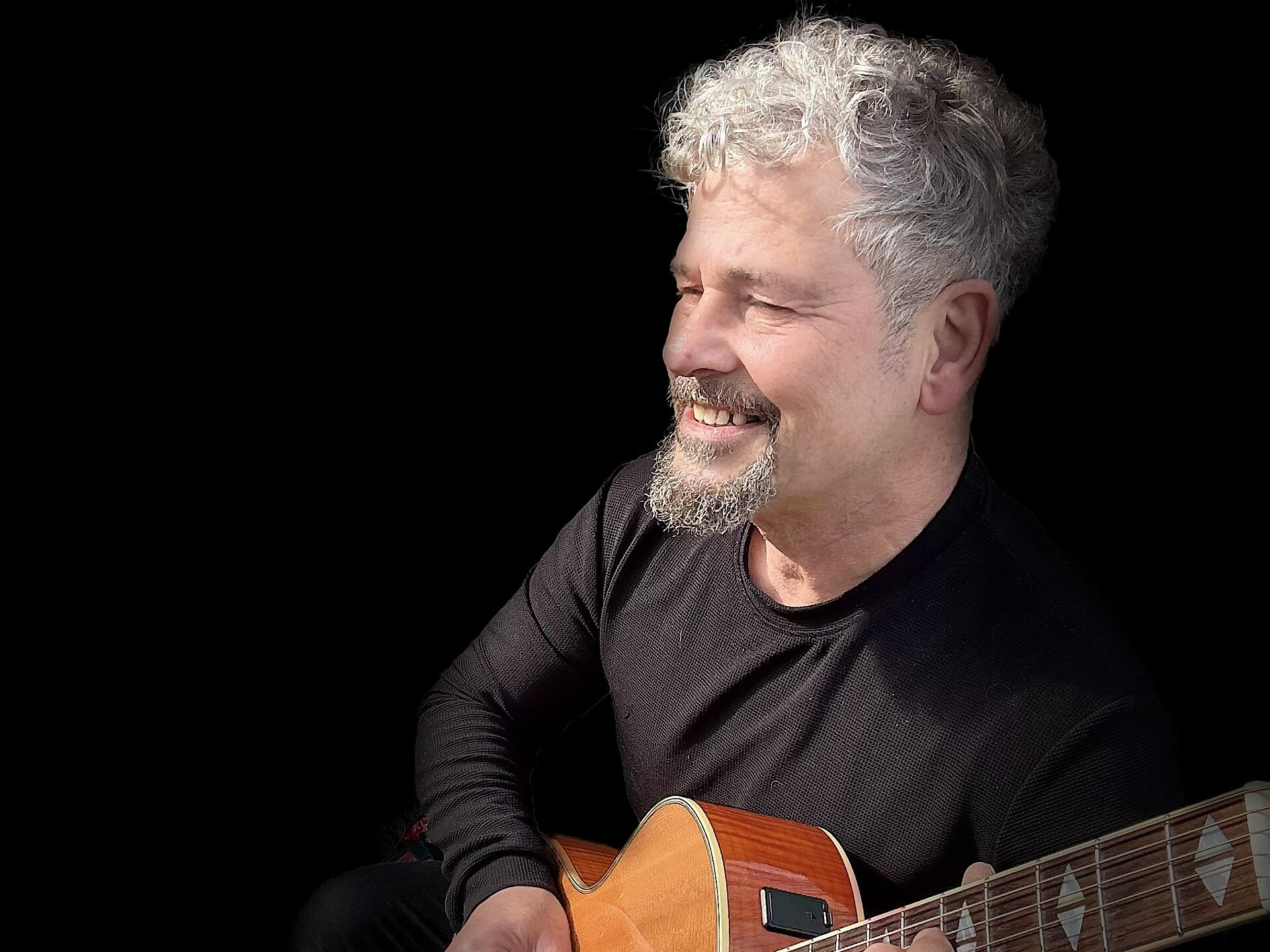 Stanglerhof: Aperitif, Buffet und Konzert - Ossy Pardeller "Guitar Stories" - Dolomitenregion Seiser Alm - #1 - suedtirol.info