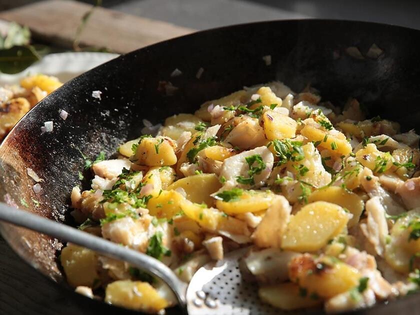 "Gröstel" di baccalà al Gitzl - Regione dolomitica Val d'Ega - #1 - suedtirol.info