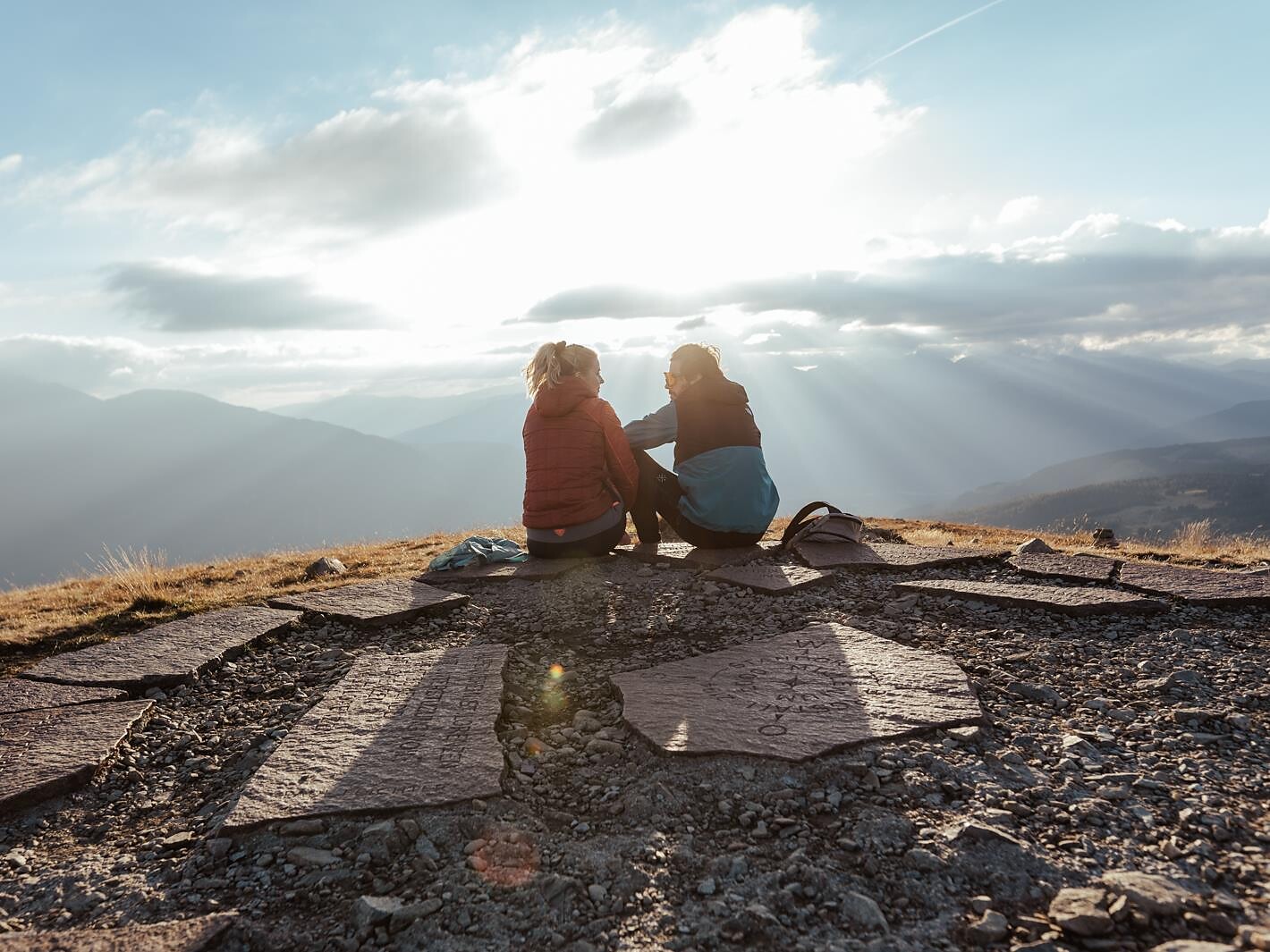 SPRINGTIME IN SOUTH TYROL: Panoramic walk - Brixen/Bressanone and environs - #3 - suedtirol.info