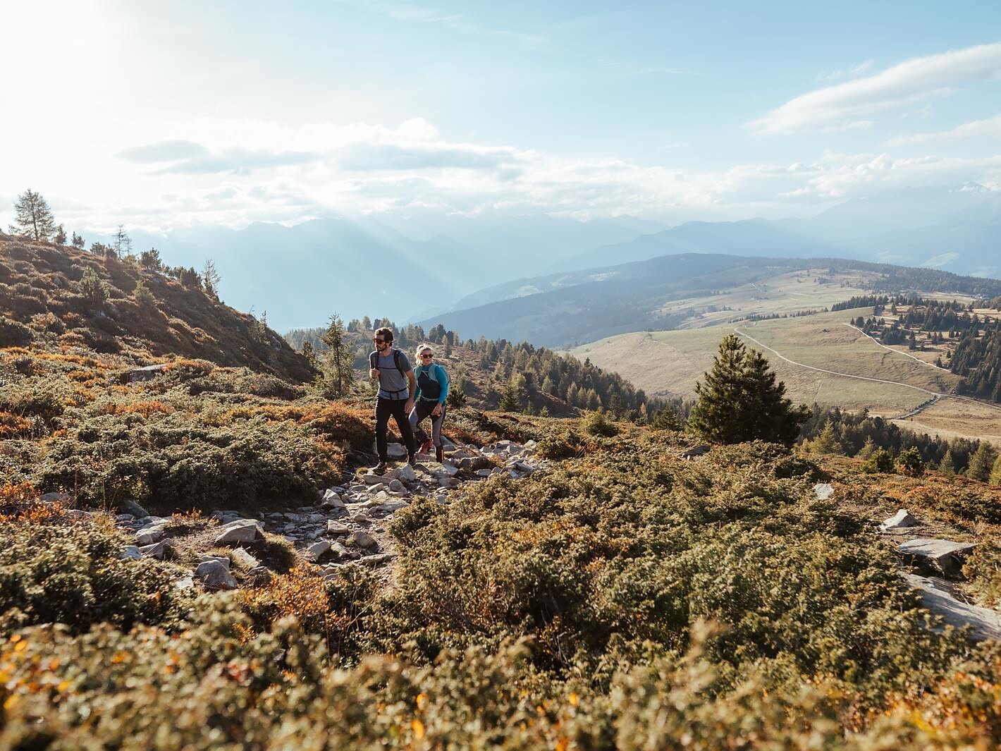 SPRINGTIME IN SOUTH TYROL: Panoramic walk - Brixen/Bressanone and environs - #2 - suedtirol.info