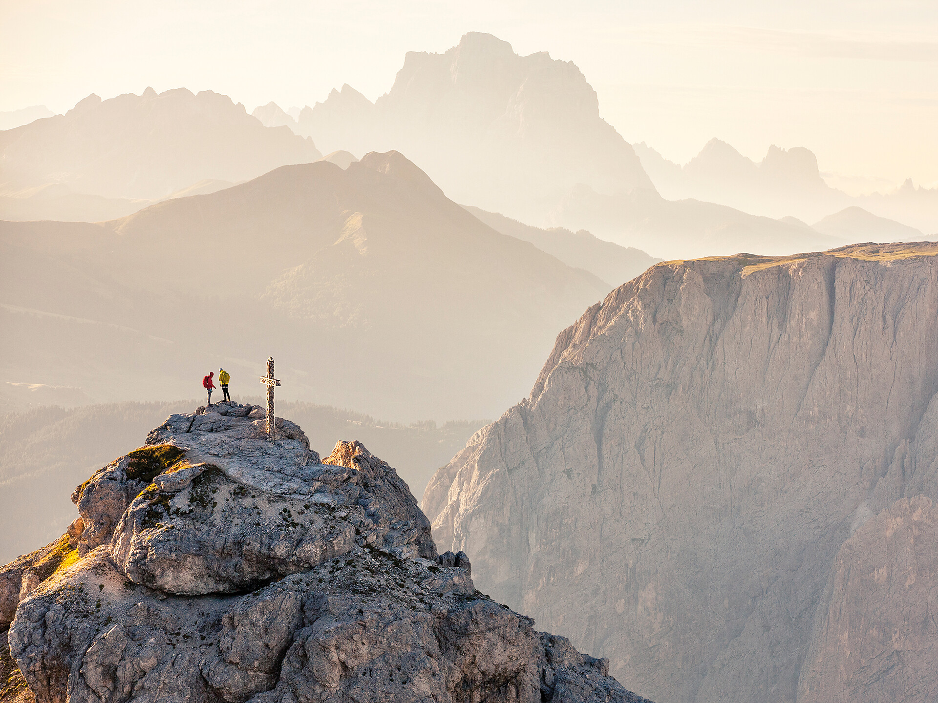 Escursione all‘alba sulla Gran Cir nel Parco Naturale- svegliarsi con un sorriso Selva 1 suedtirol.info