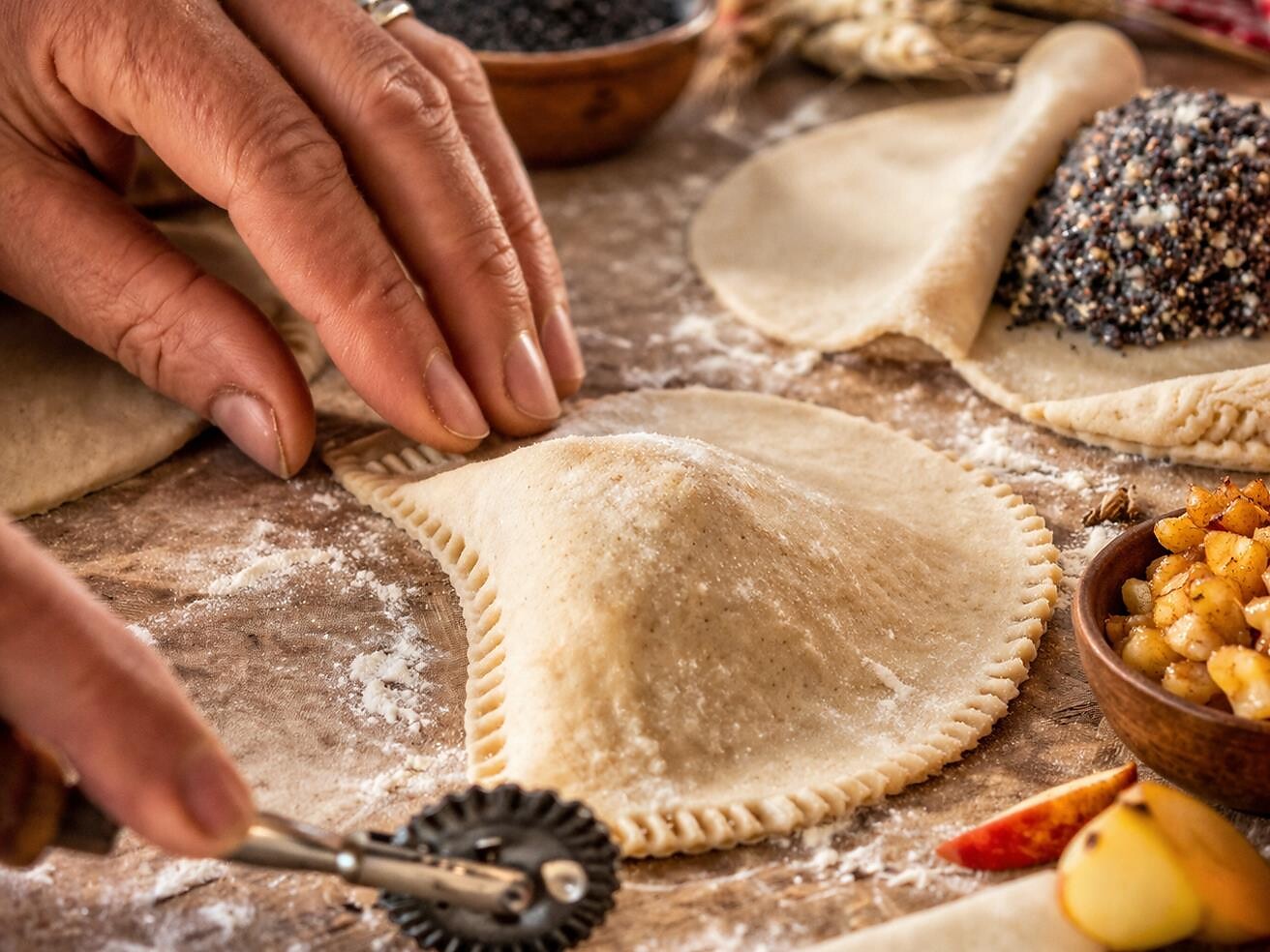 Sterzinger Krapfenfest - Genuss & Tradition am Stadtplatz - Sterzing und Umgebung - #1 - suedtirol.info