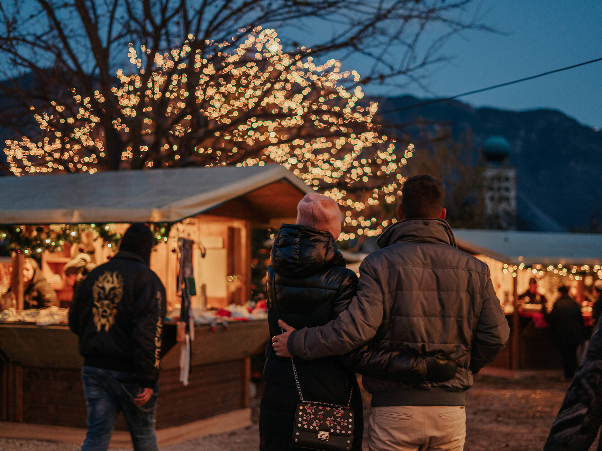 Sterntaler Weihnachtsmarkt - Weihnachtsgeschichte - Meran und Umgebung - #2 - suedtirol.info