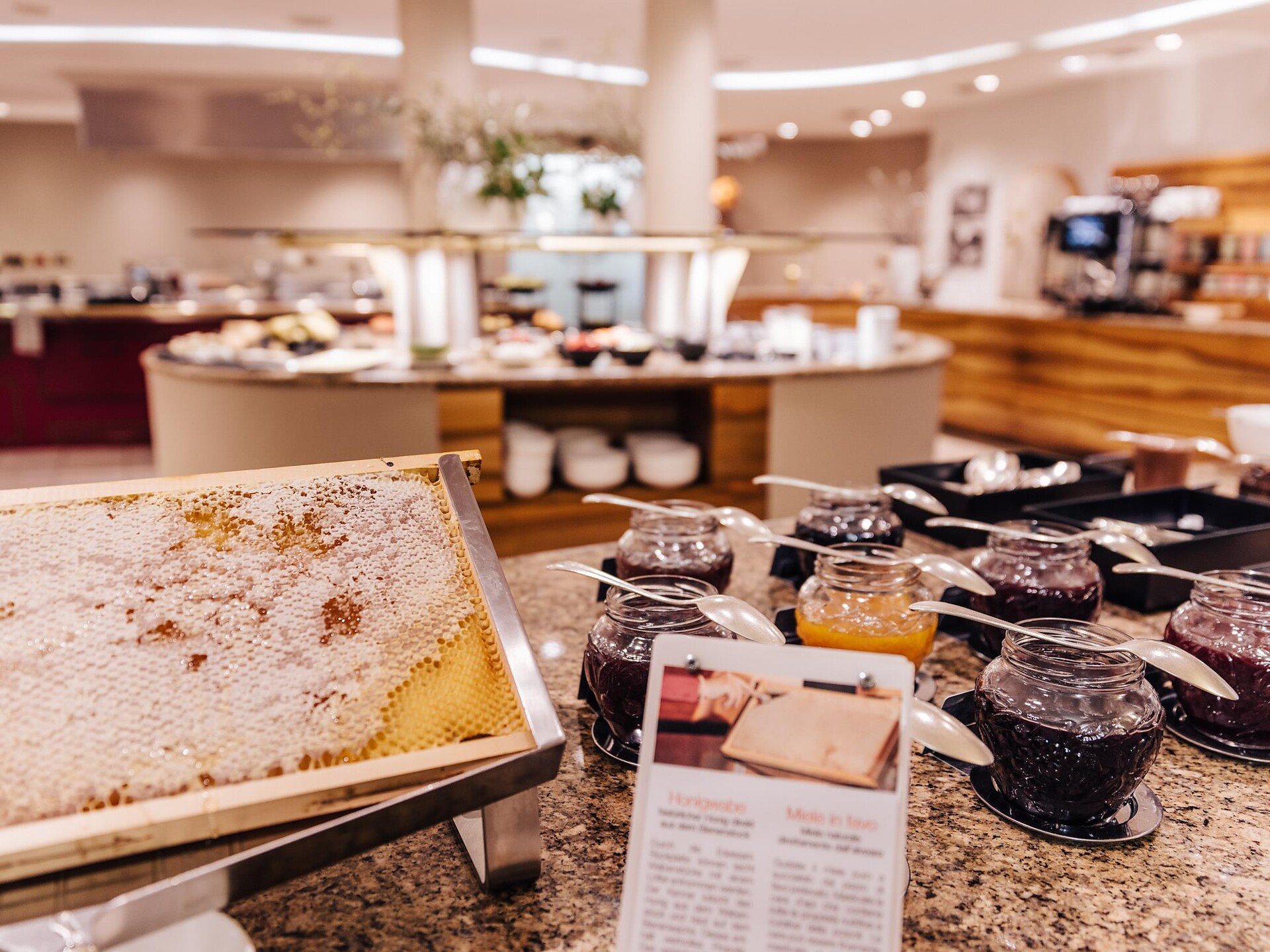 Sunday Brunch at Hotel Restaurant Hohenwart - Meran/Merano and environs - #2 - suedtirol.info