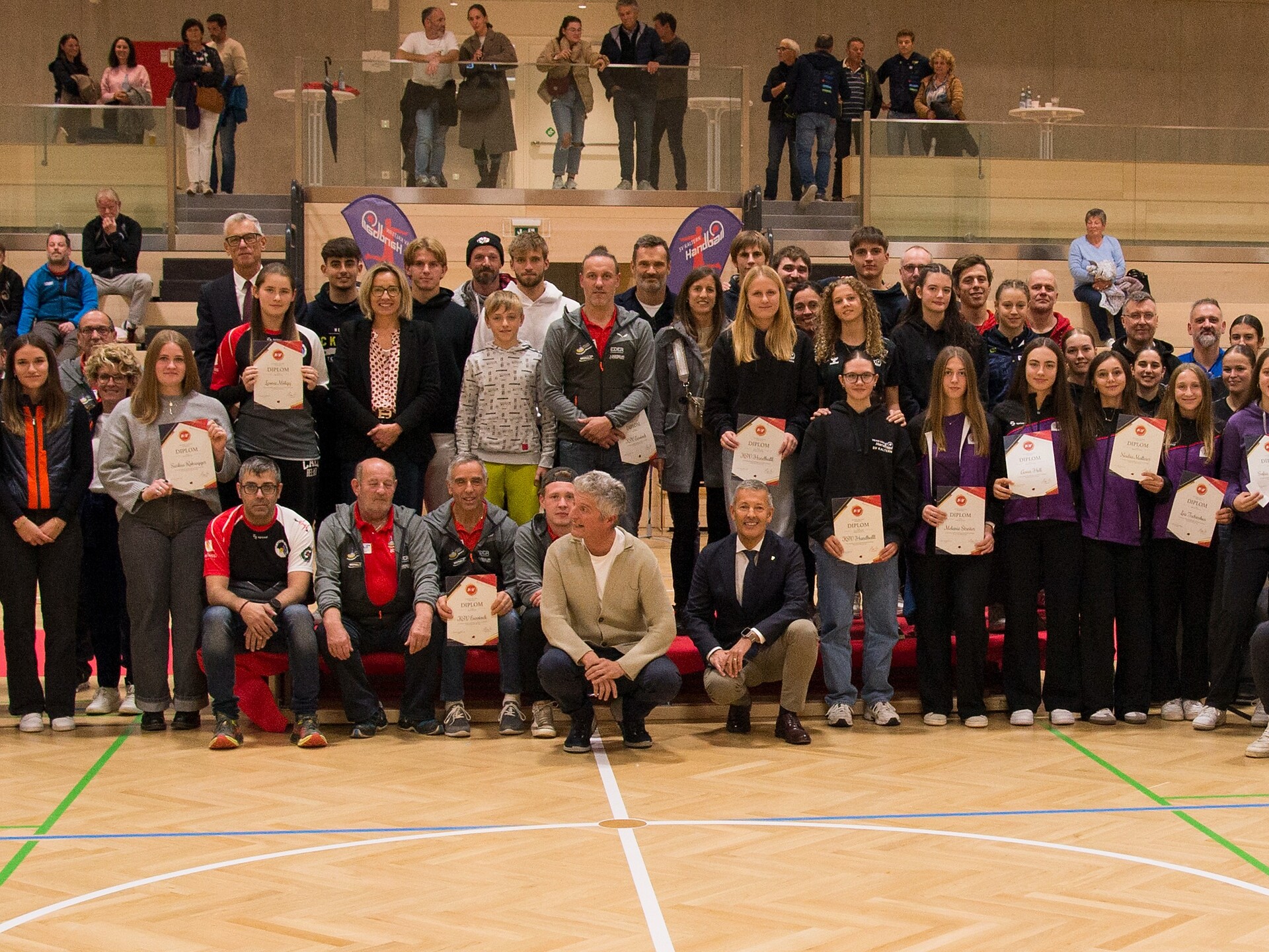 Premiazione degli atleti e celebrazione del 70° anniversario del KSV - Strada del Vino - #1 - suedtirol.info