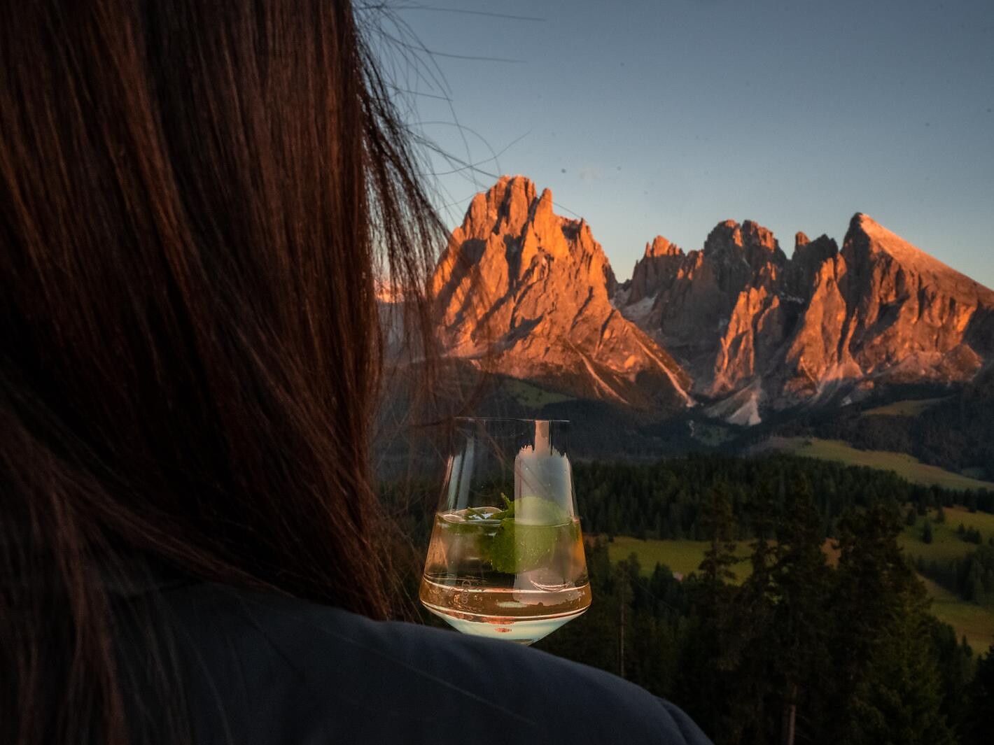 Sunset Dinner Mont Sëuc - Regione dolomitica Val Gardena - #1 - suedtirol.info
